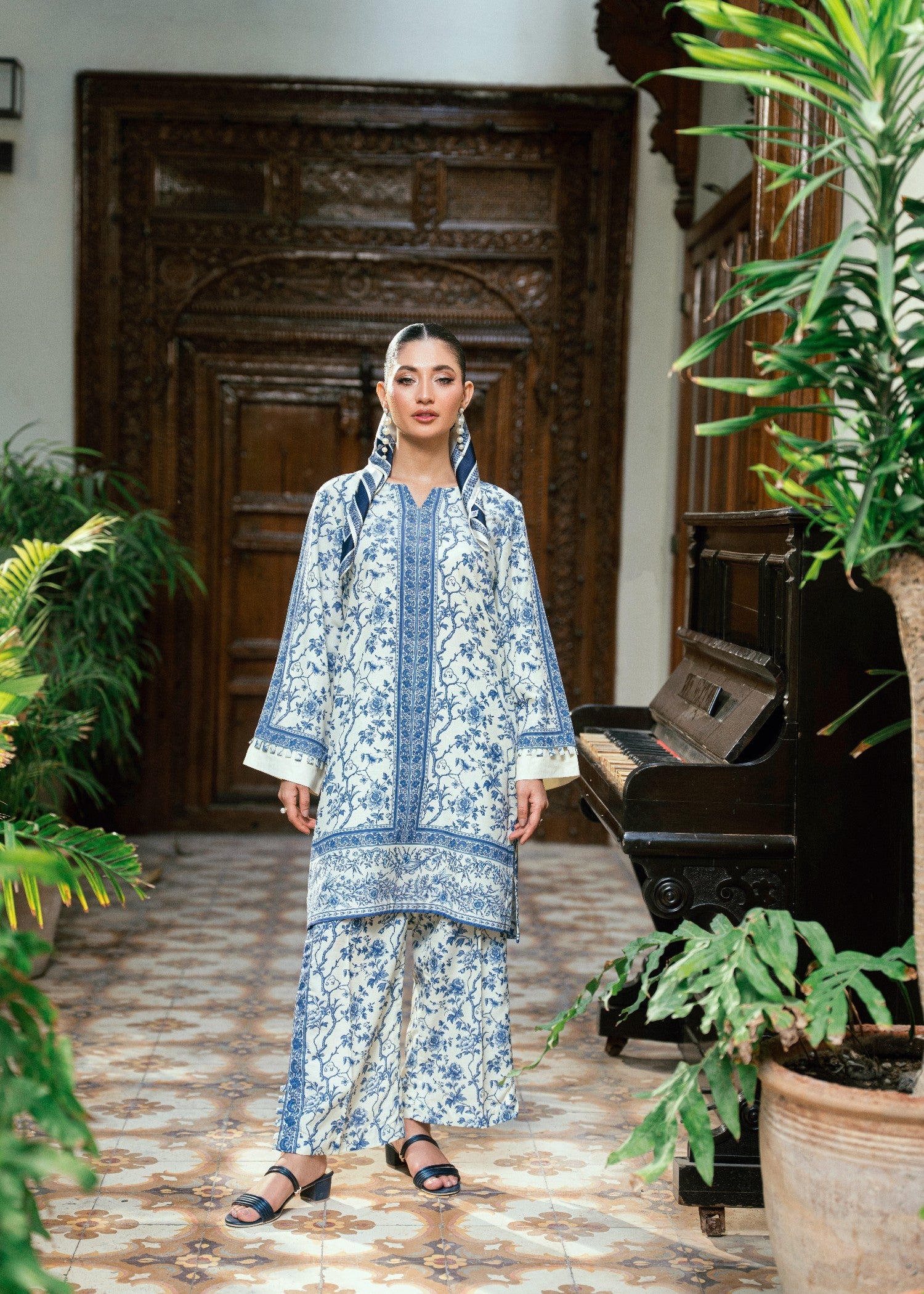 slub lawn Co Ord Sets in Blue, off-white