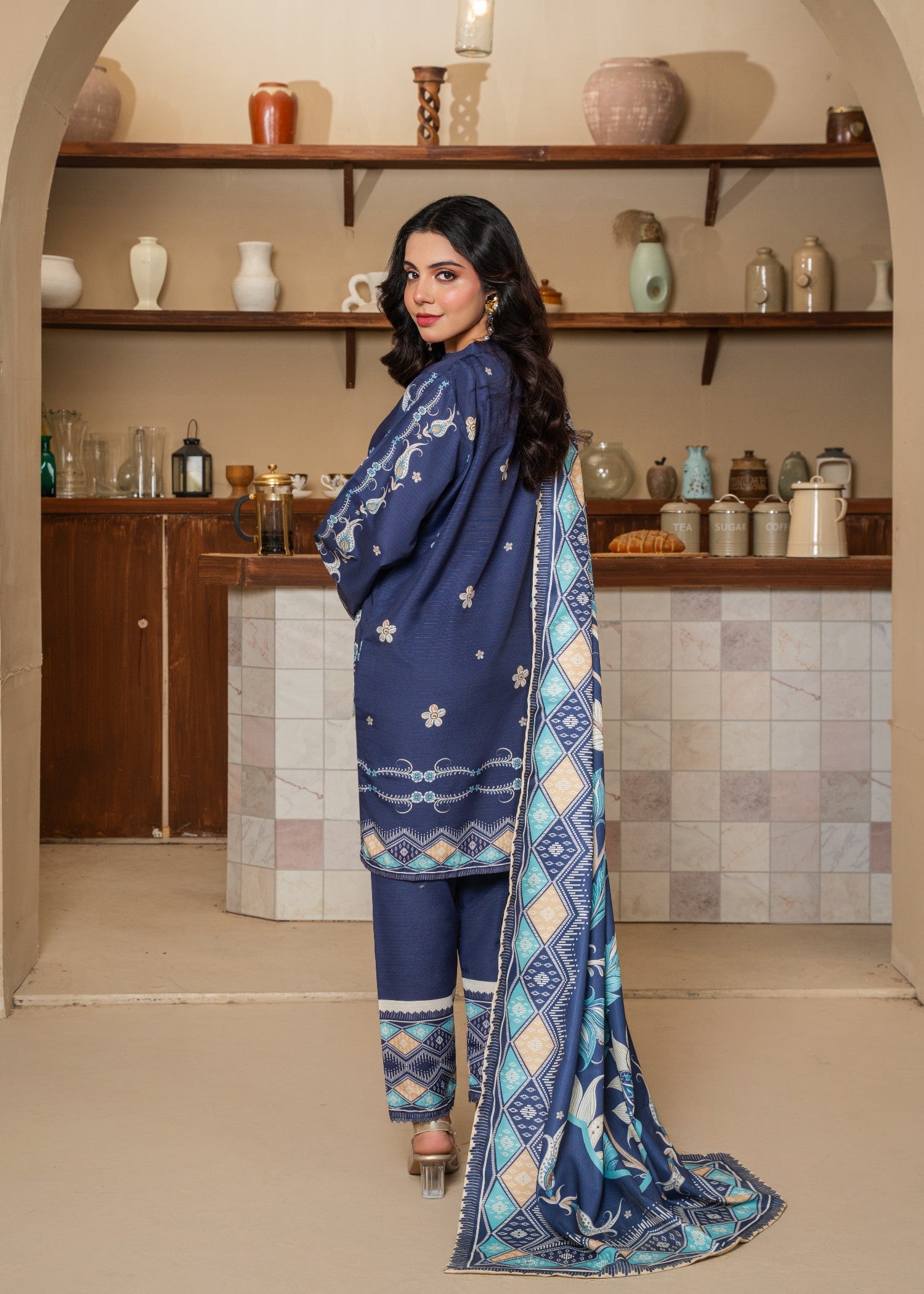 pashmina Kurta Set in Navy blue