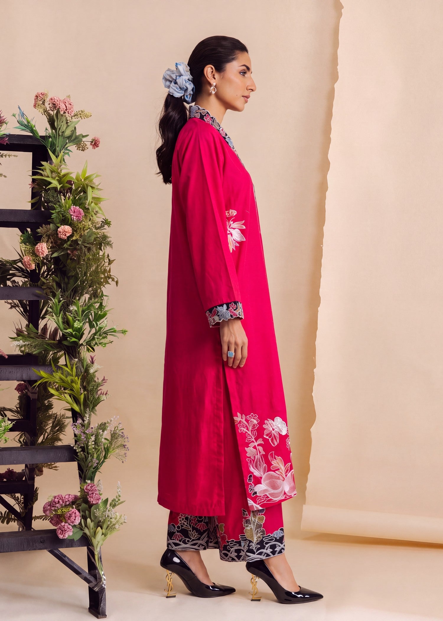 lawn Kurta Set in Fire red