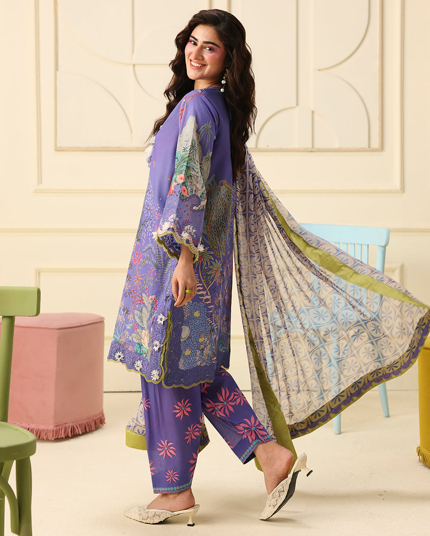 Hemline Soleil Prints Lawn – Camellia Kiss