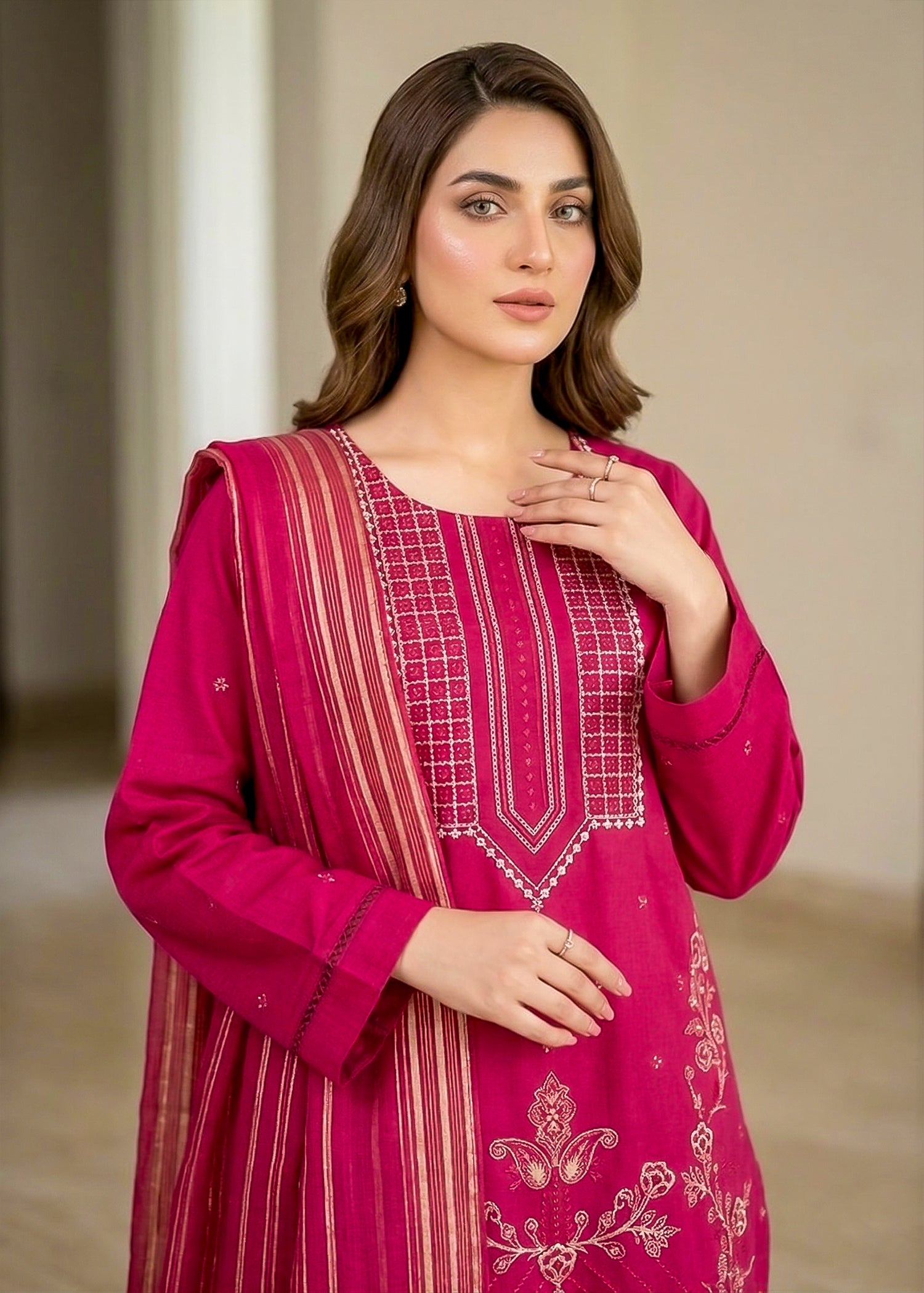 lawn Kurta Set in Shocking pink
