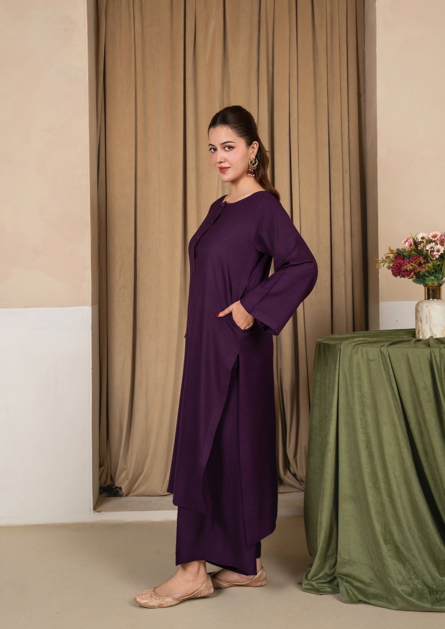 dhanak wool Kurta Set in Deep purple