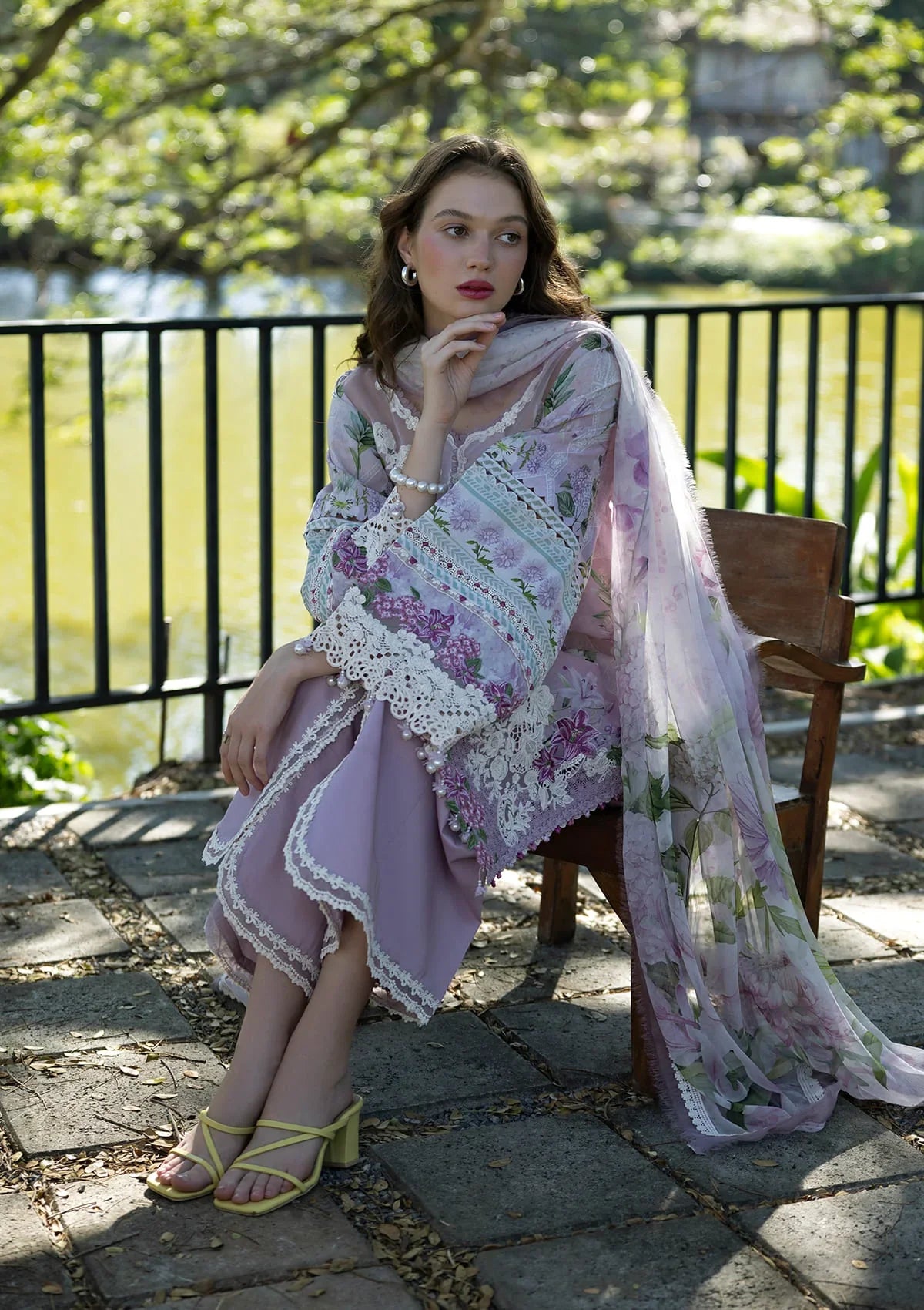 Signature Embroidered Lawn Prints – ESA-8A JULIETTE