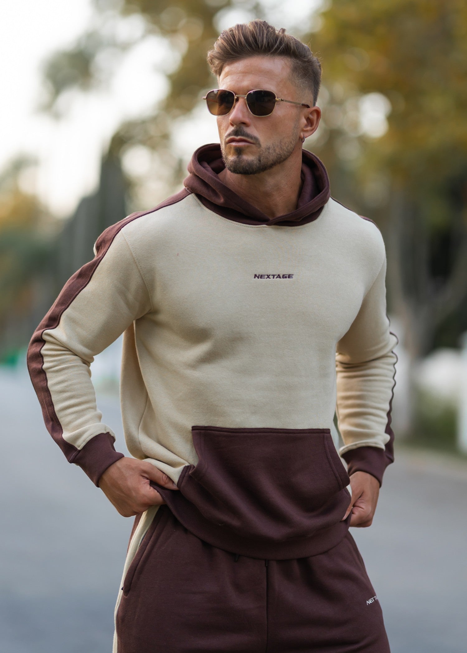 fleece Tracksuit in Beige, chocolate brown