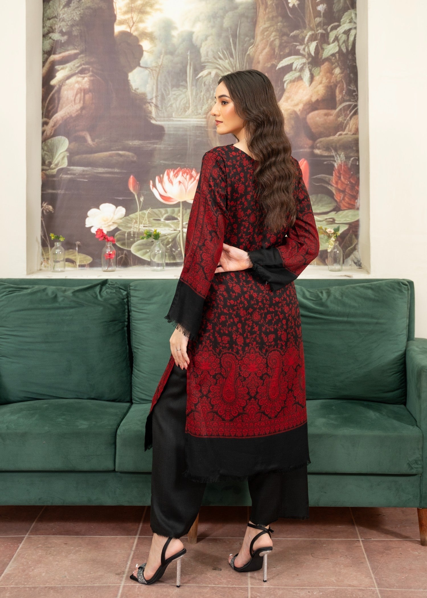 pashmina wool Kurta Set in Black, maroon