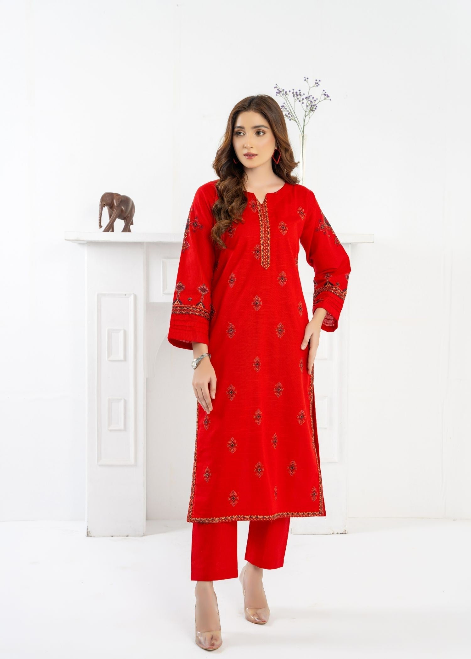slub khaddar Kurta Set in Red