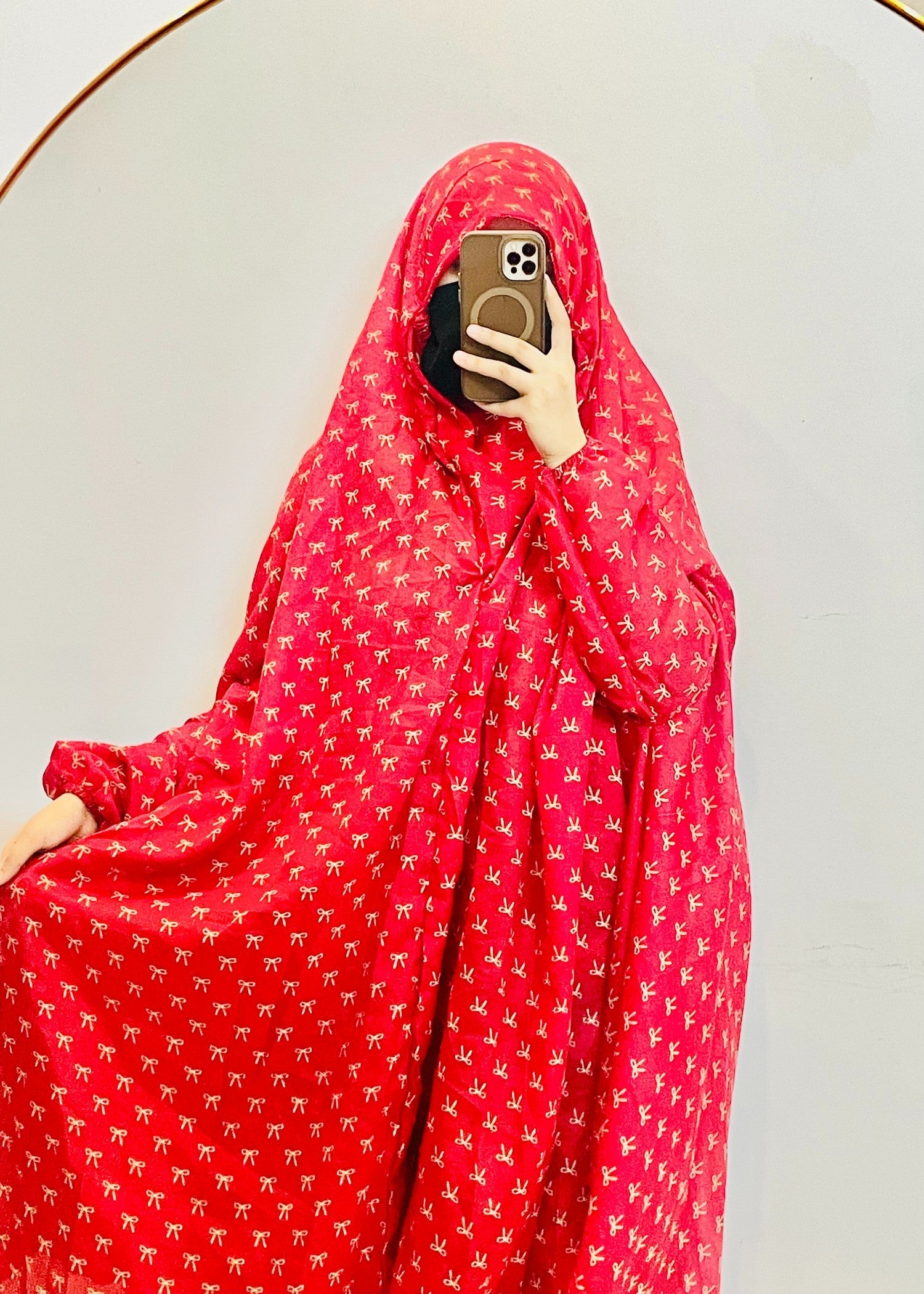 swiss lawn Chaddar in Red