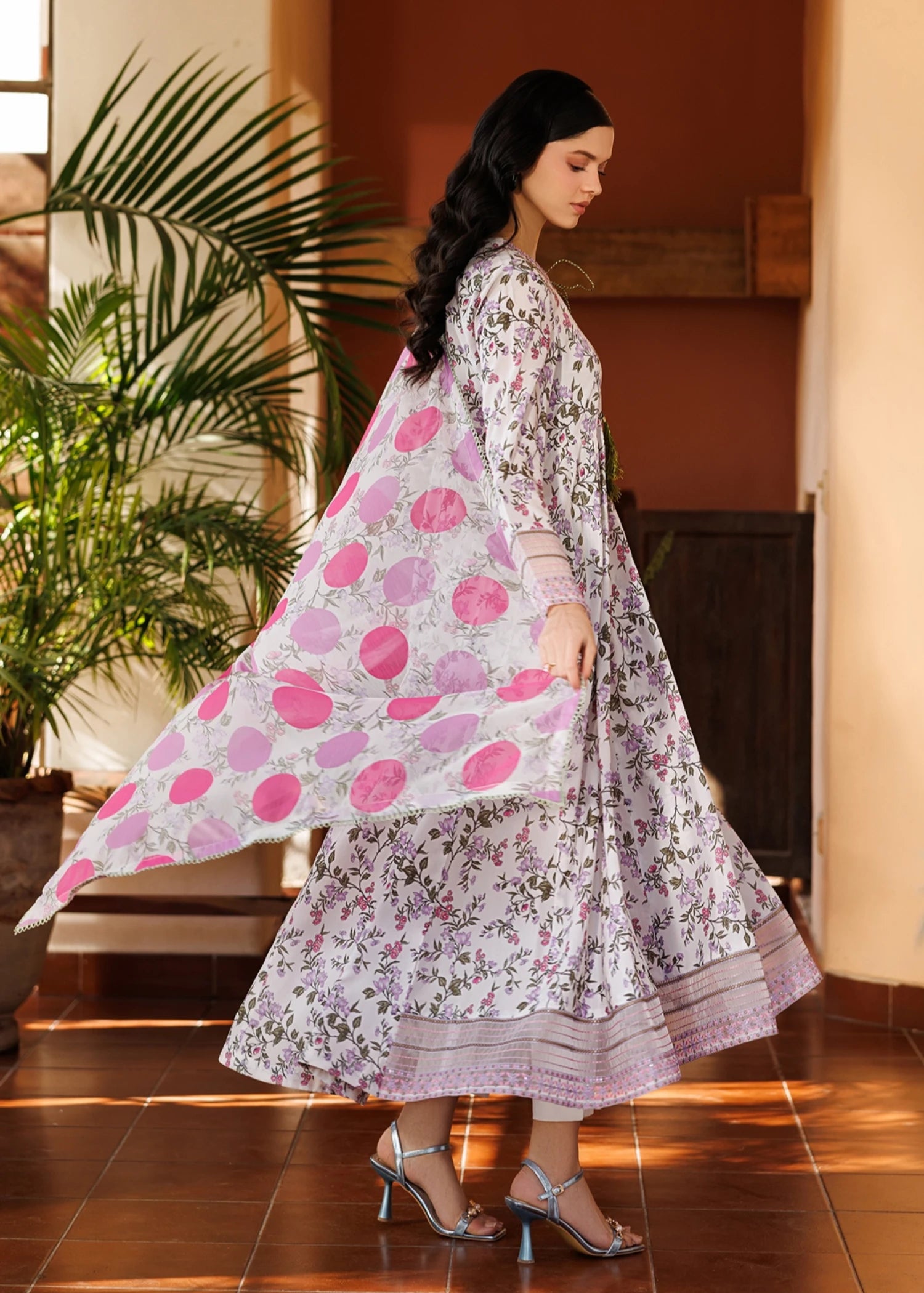 lawn cotton Pishwas in Lavender