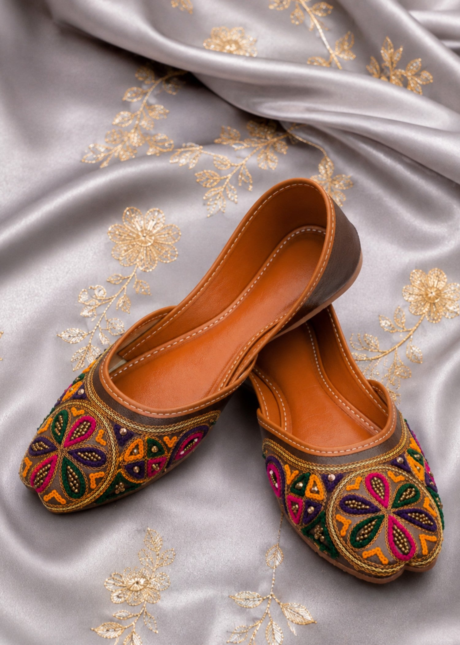 Khussa in Multi by - High Quality Women Khussa SAA4359