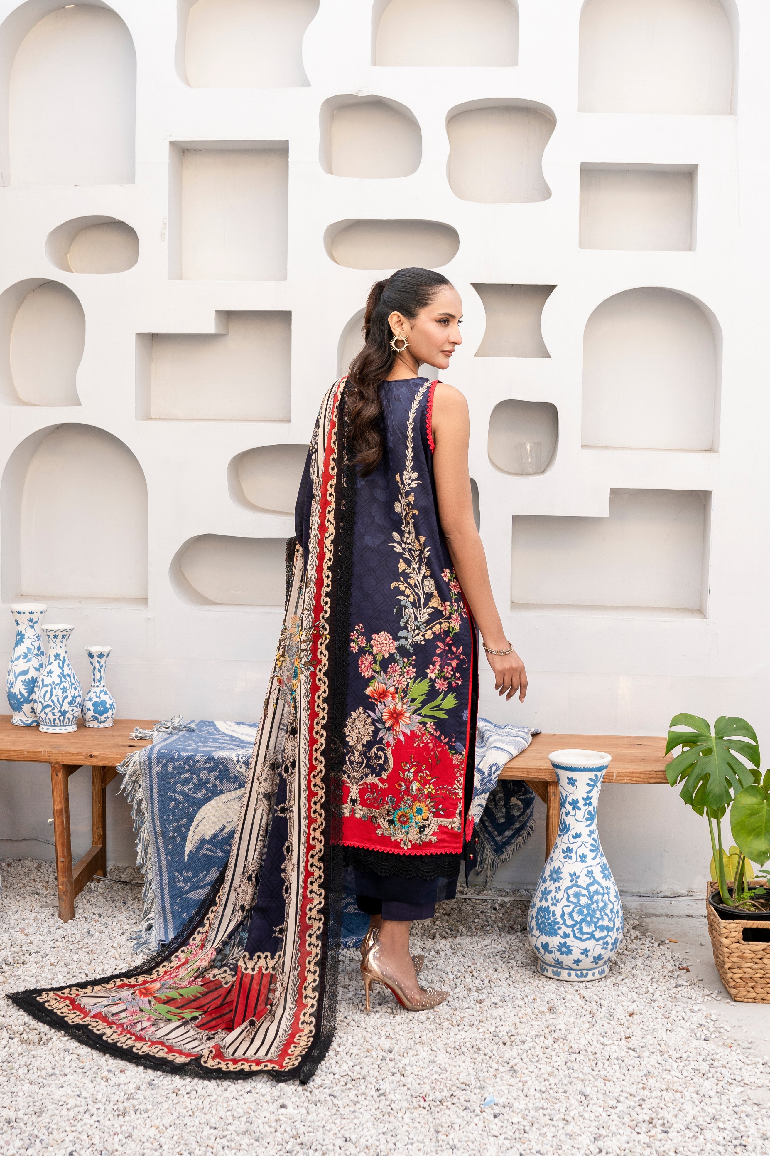 Summer Printed Lawn – D119
