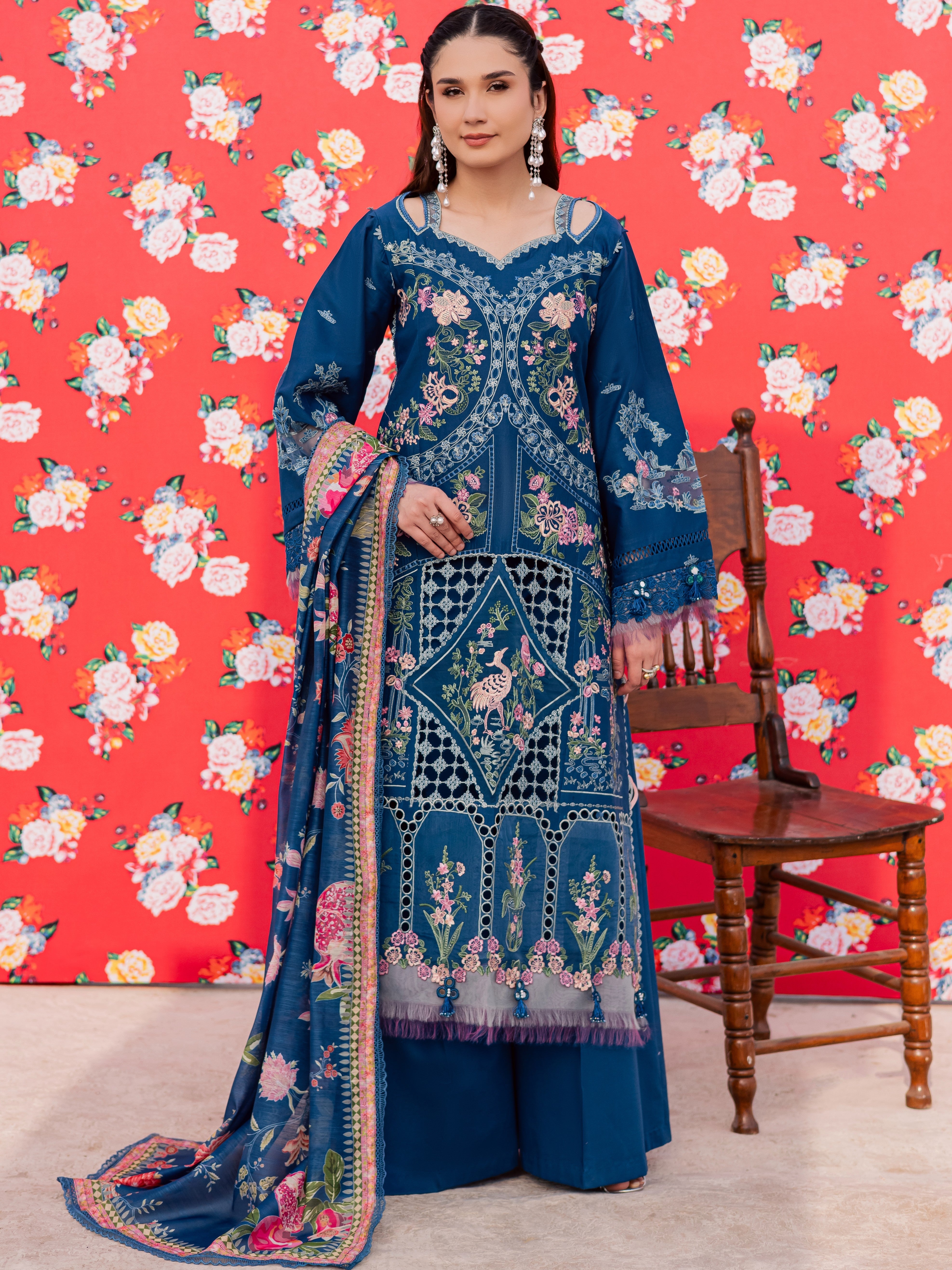 Dil-e-Raqsum Lawn – DQ-12