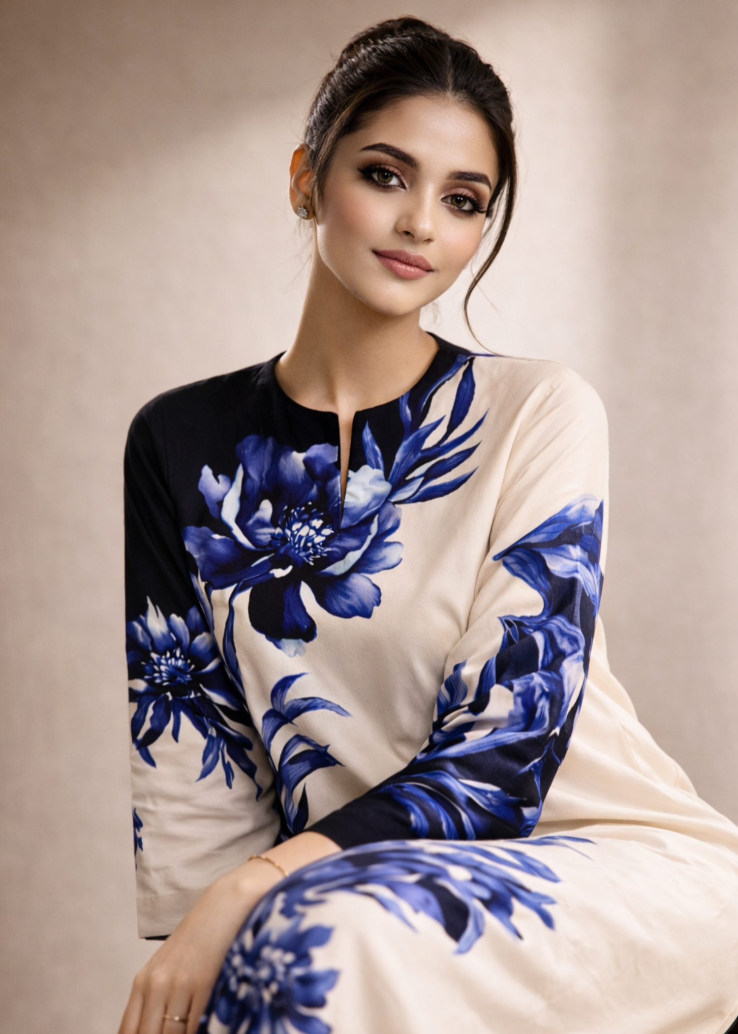 crepe Kurta Set in Cobalt blue