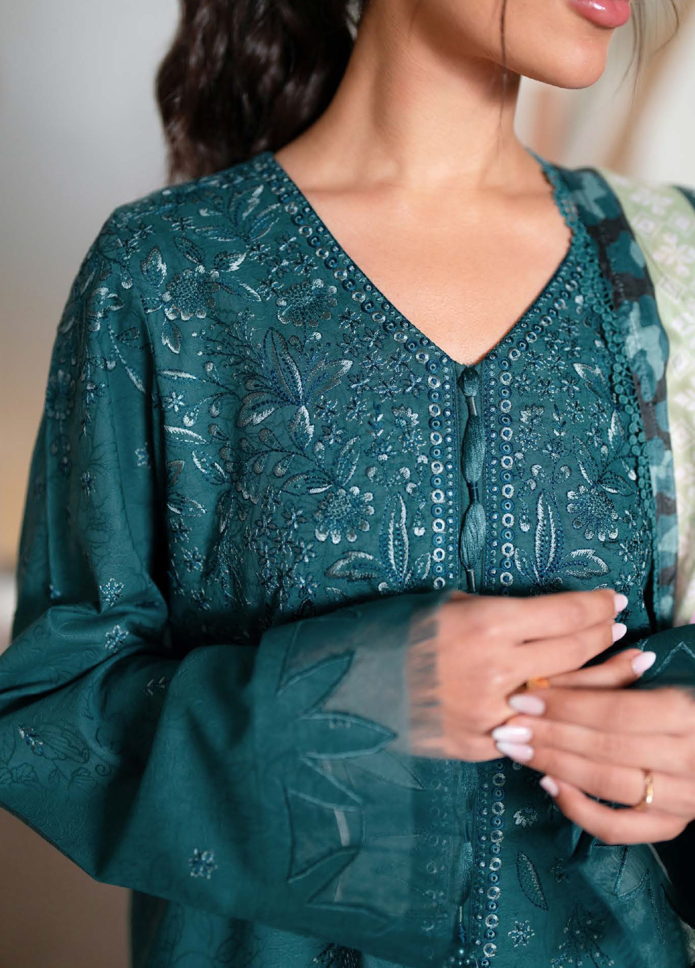 Raha Festive Jacquard Lawn – NE-237