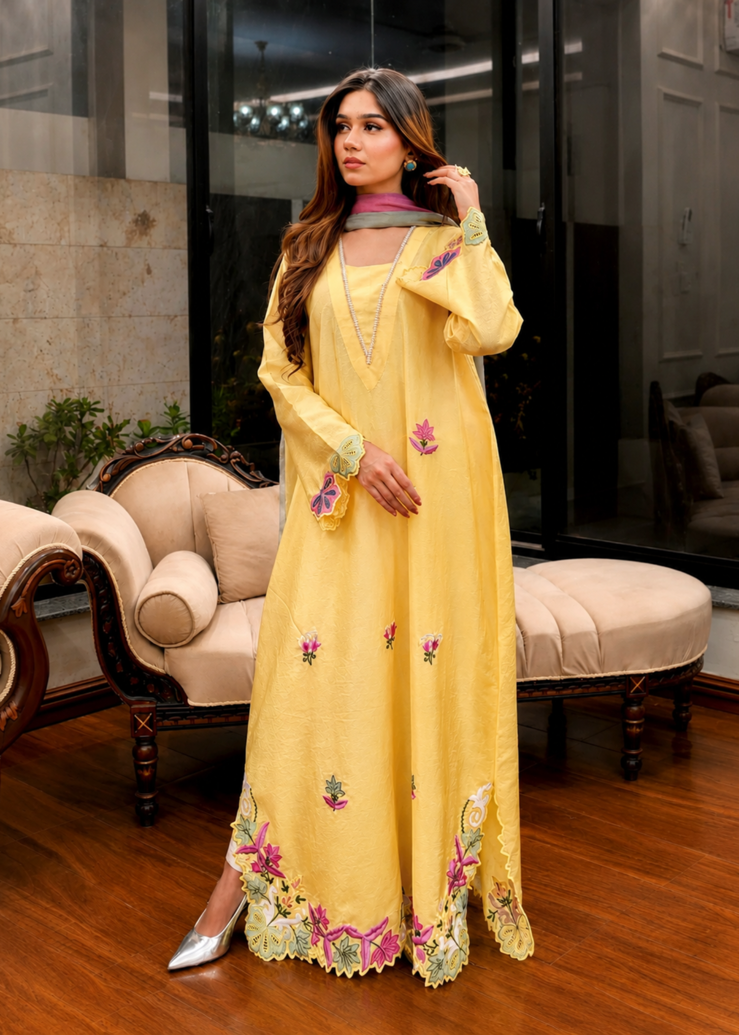lawn Kaftan in Yellow