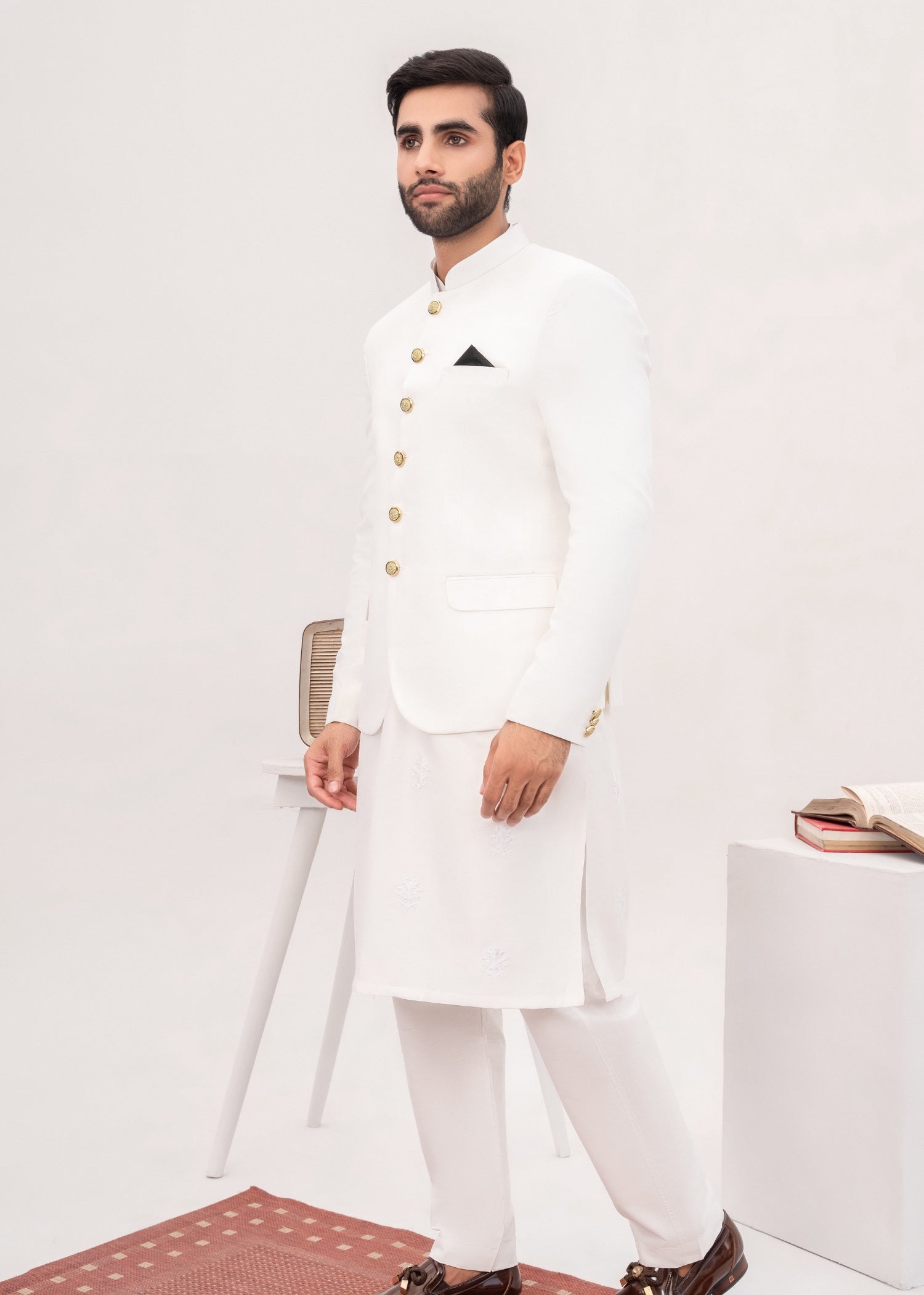 suiting Prince Coat in Off-white