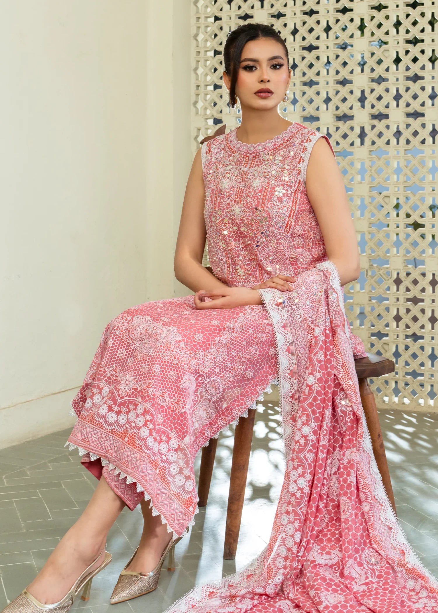 crinkle chiffon Unstitched in Carnation pink