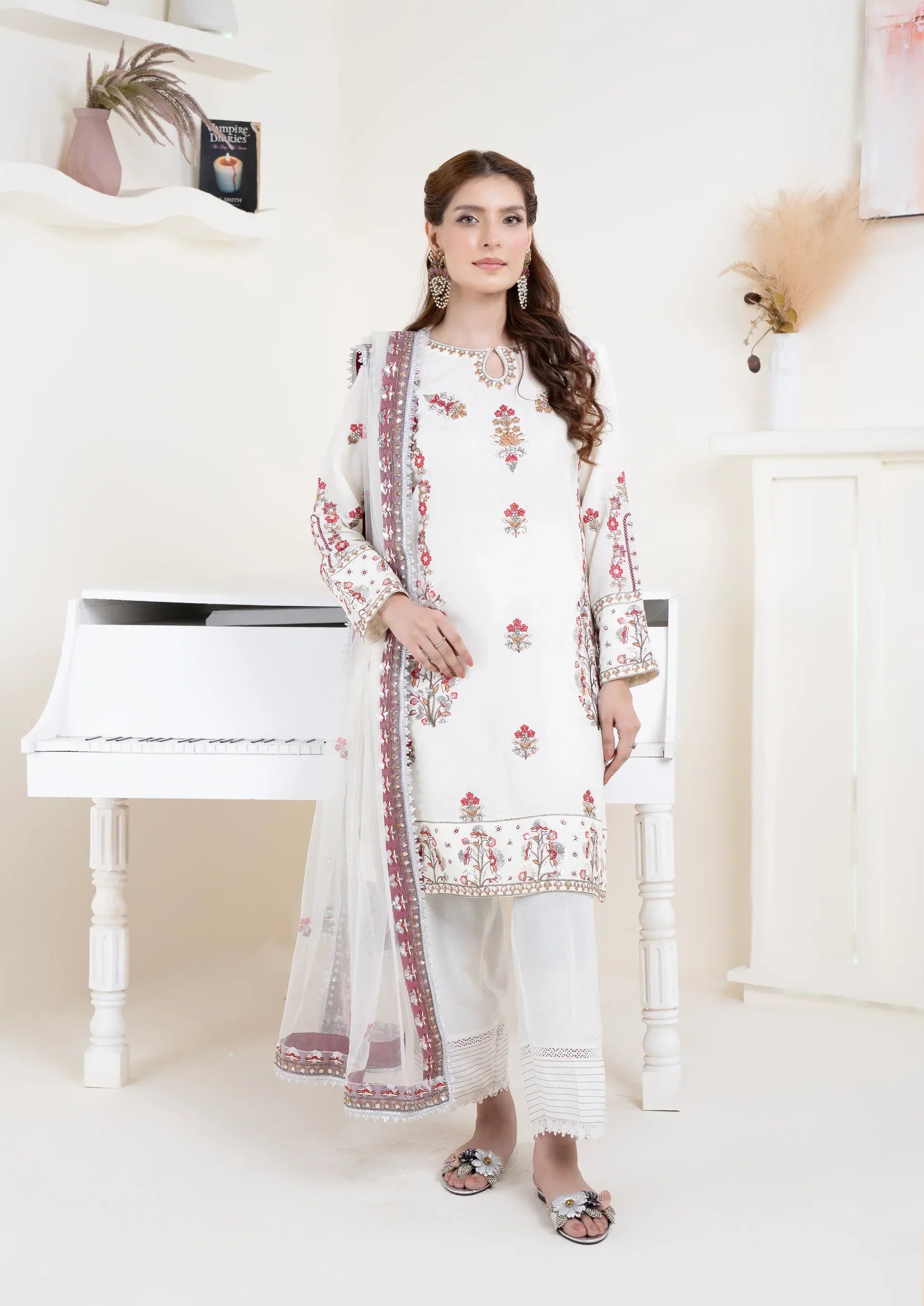 raw silk Kurta Set in Off-white
