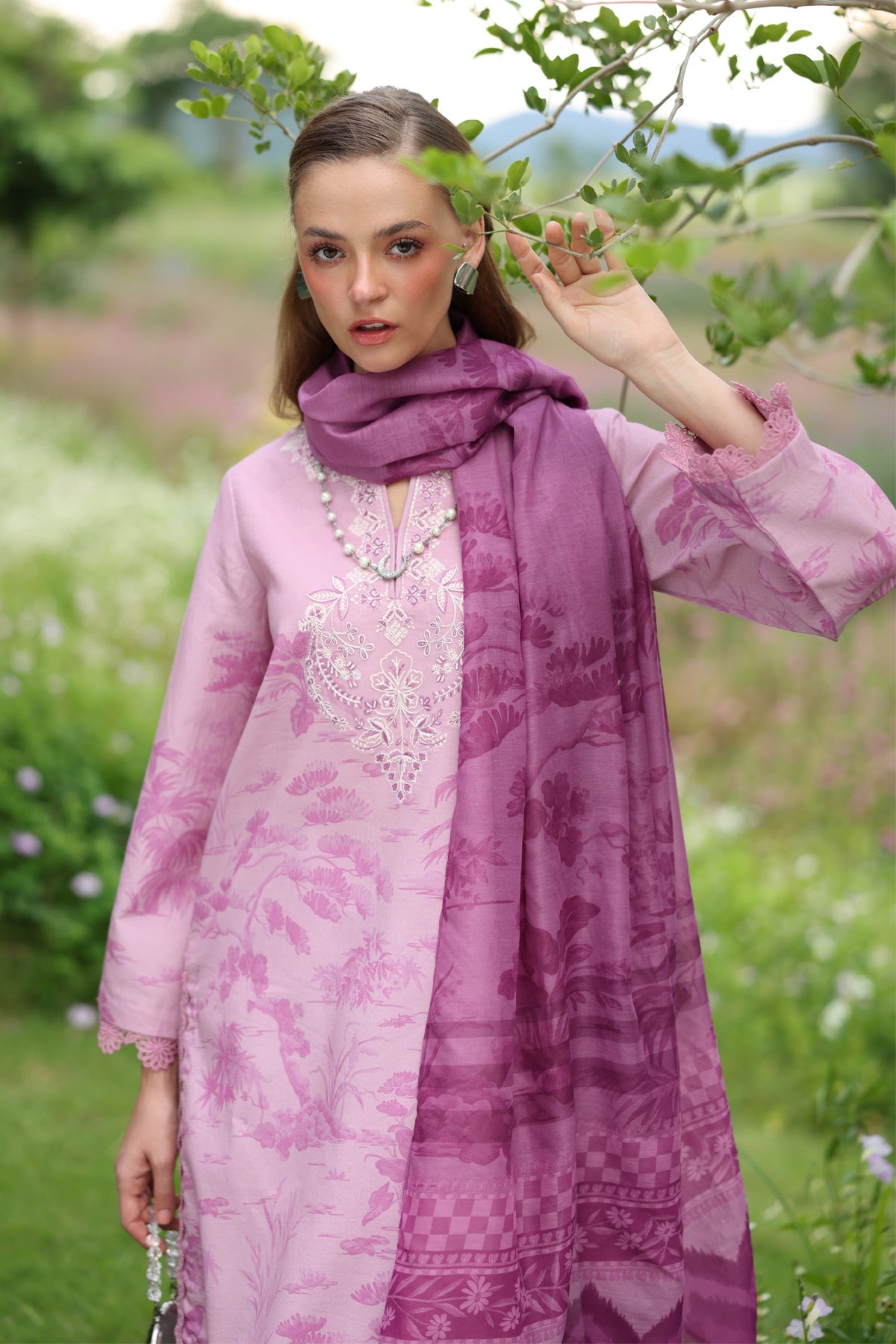 Eid Edit Lawn – KARRA
