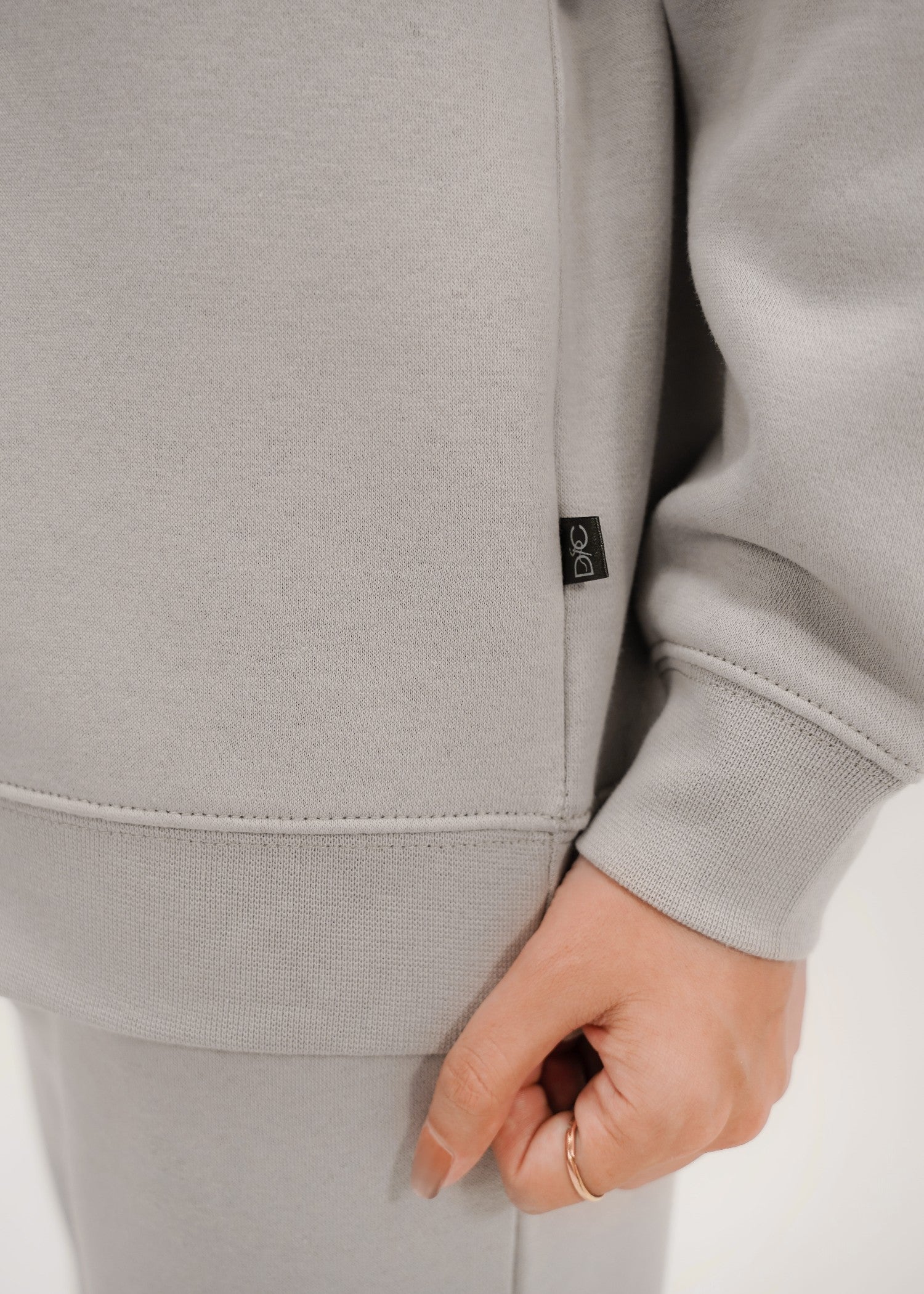 fleece Sweatshirt in Silver