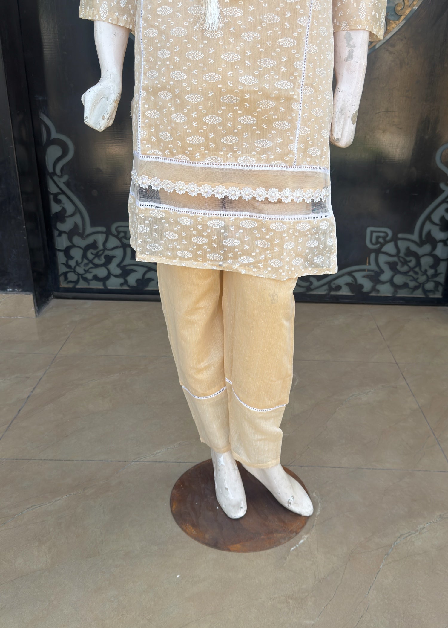 paper lawn Kurta Set in Cream