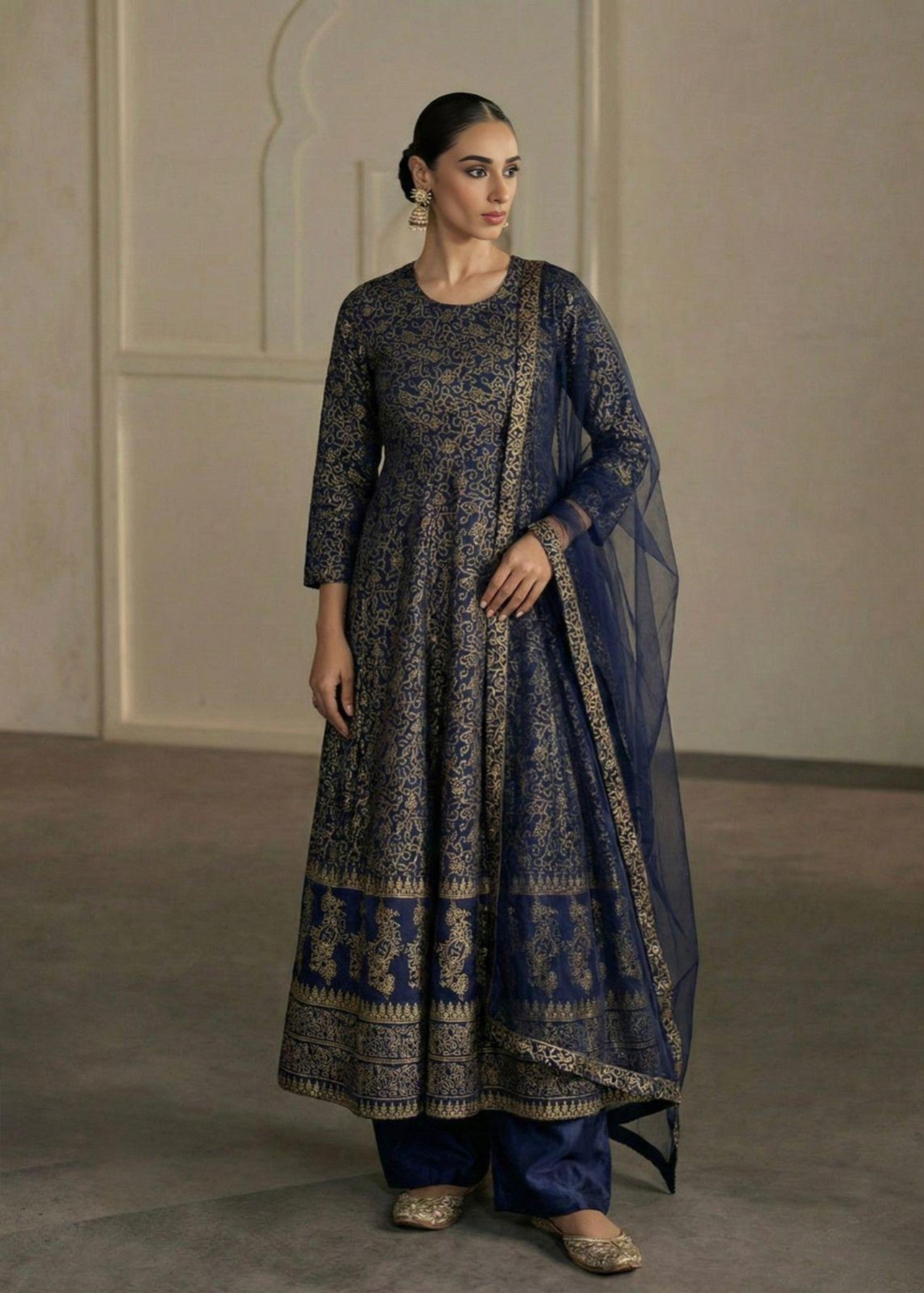 kattan silk Maxi in Navy blue