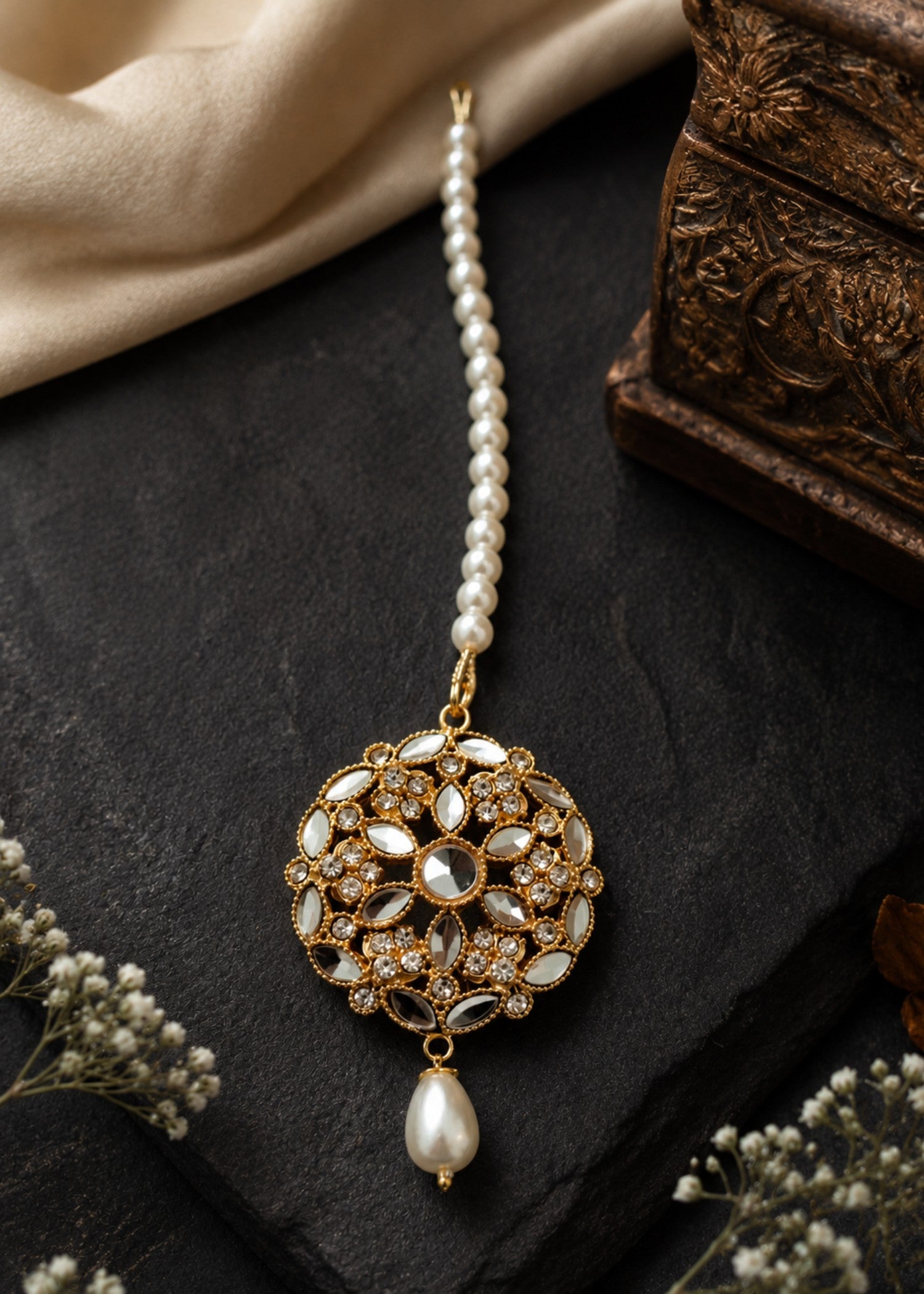 Bindya in Gold, white Color by - Trendy Women Bindya KPF6452