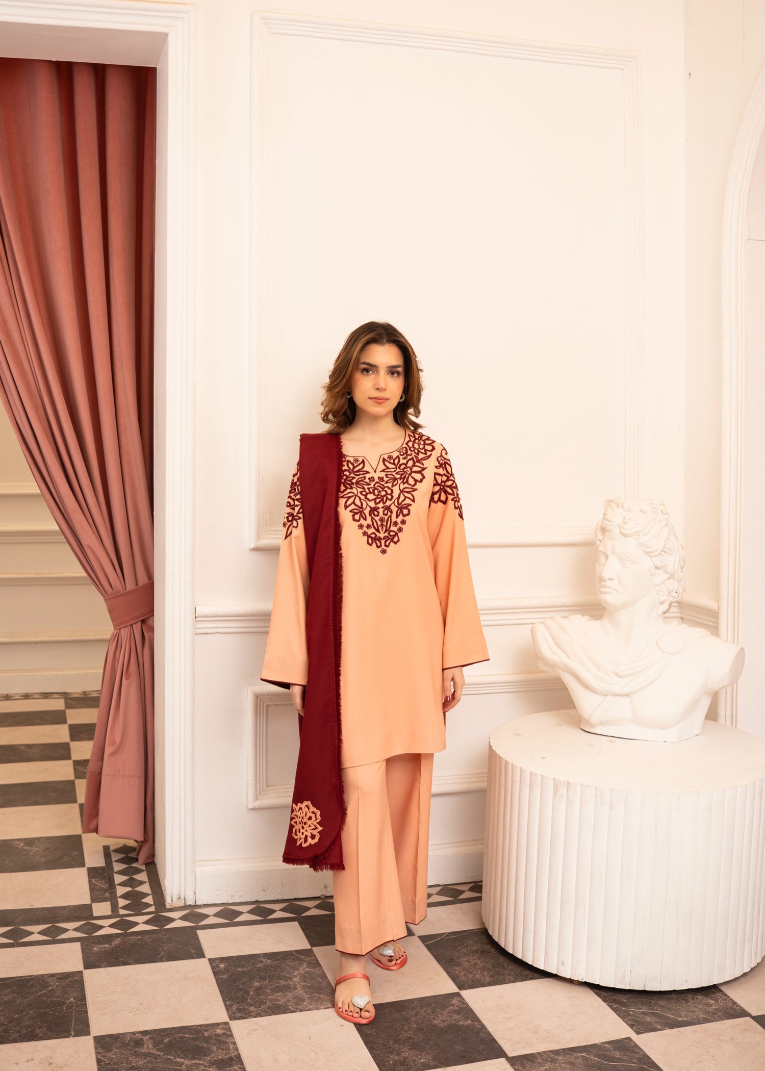 dhanak Kurta Set in Peach pink