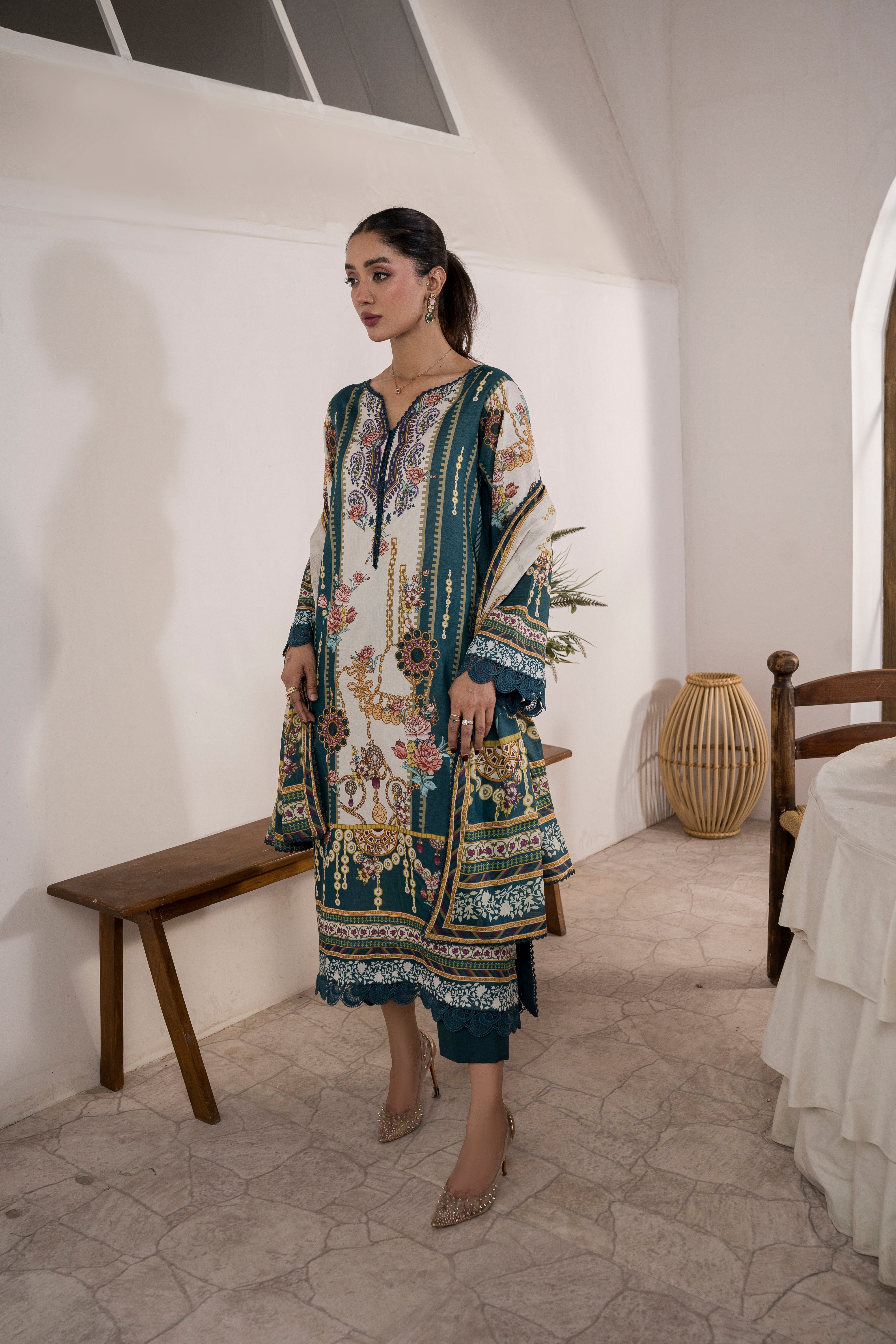 Summer Lawn – D156