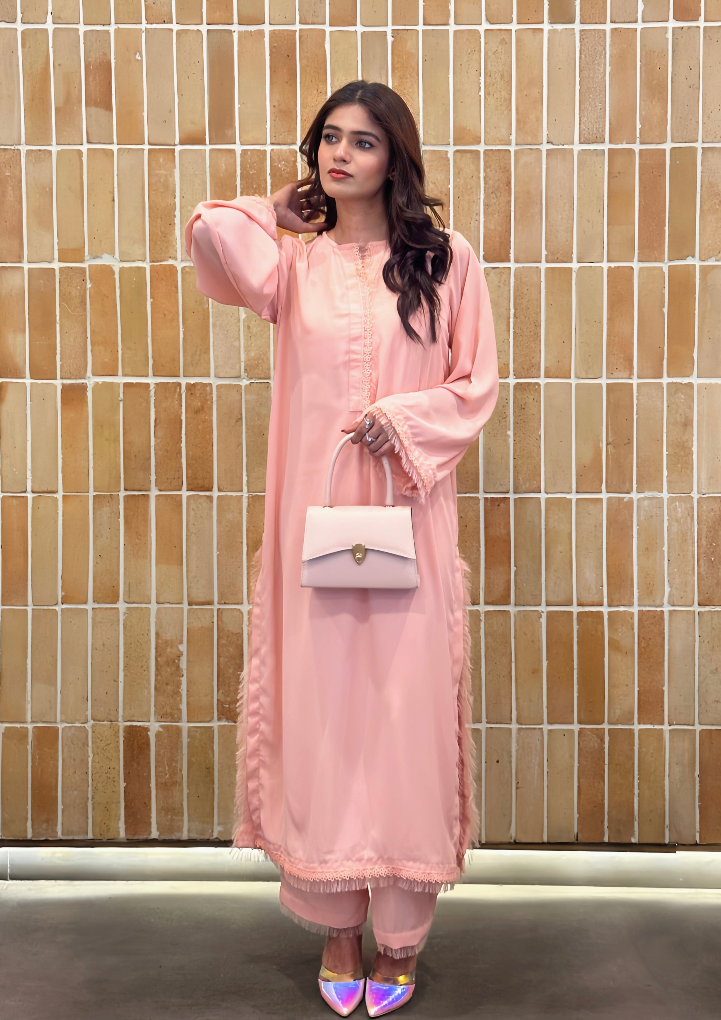 crepe Kurta Set in Tea rose pink