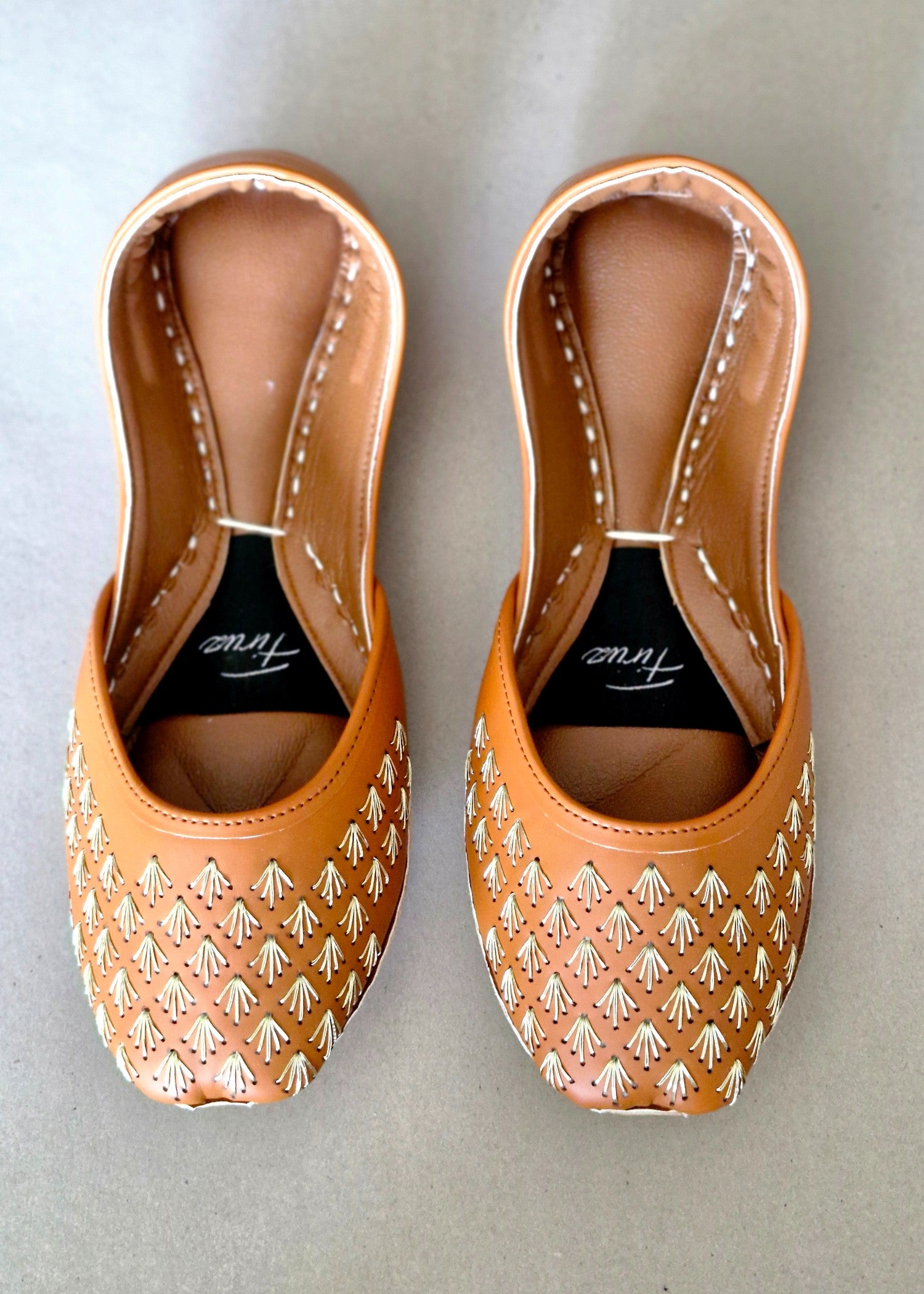 Khussa in Rust orange by - High Quality Women Khussa BXP4025