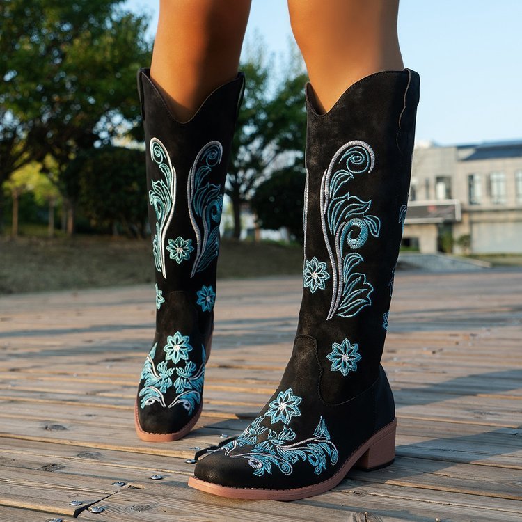 Plus Size High Cylinder Below The Knee Boots
