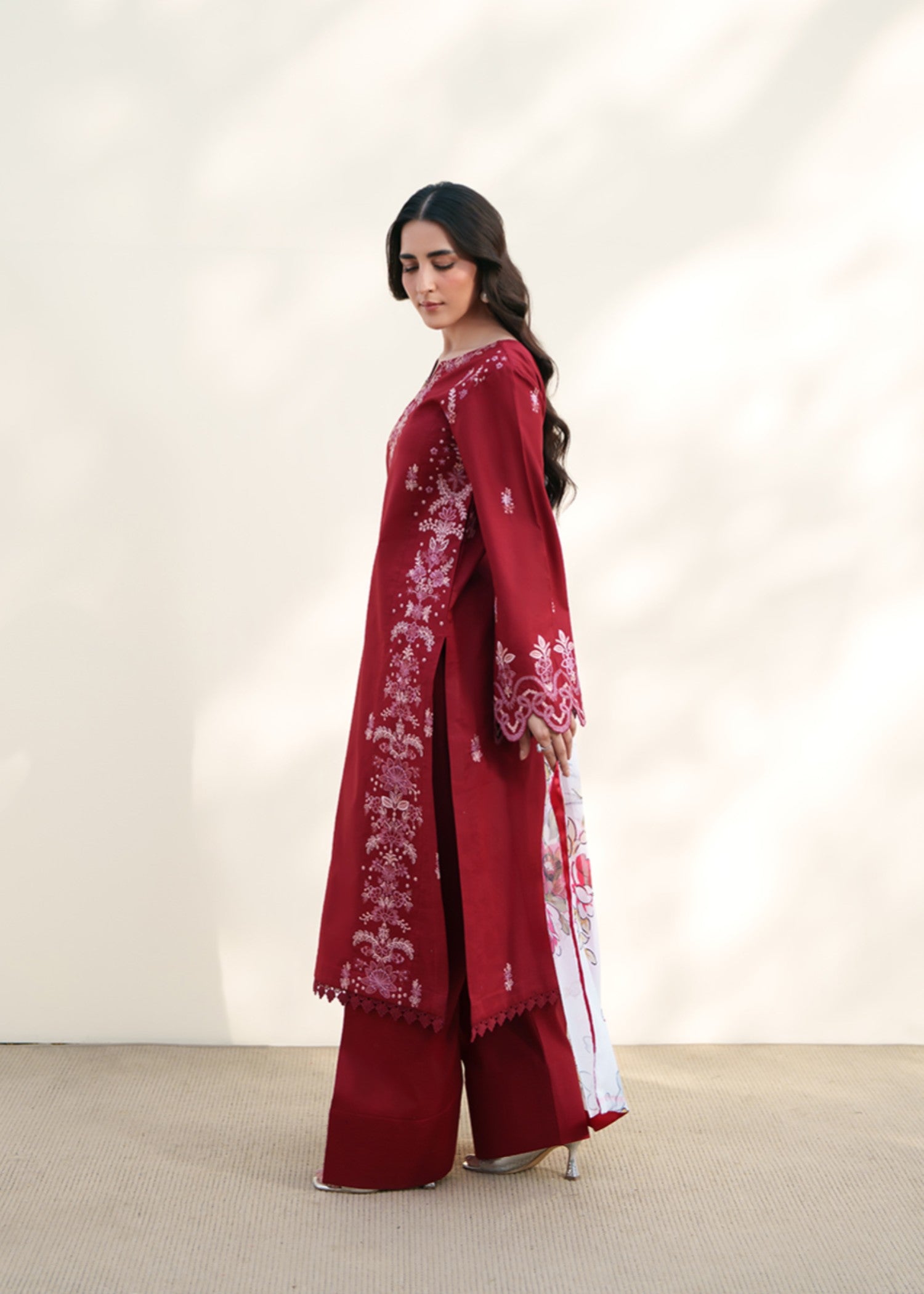 lawn Kurta Set in Scarlet