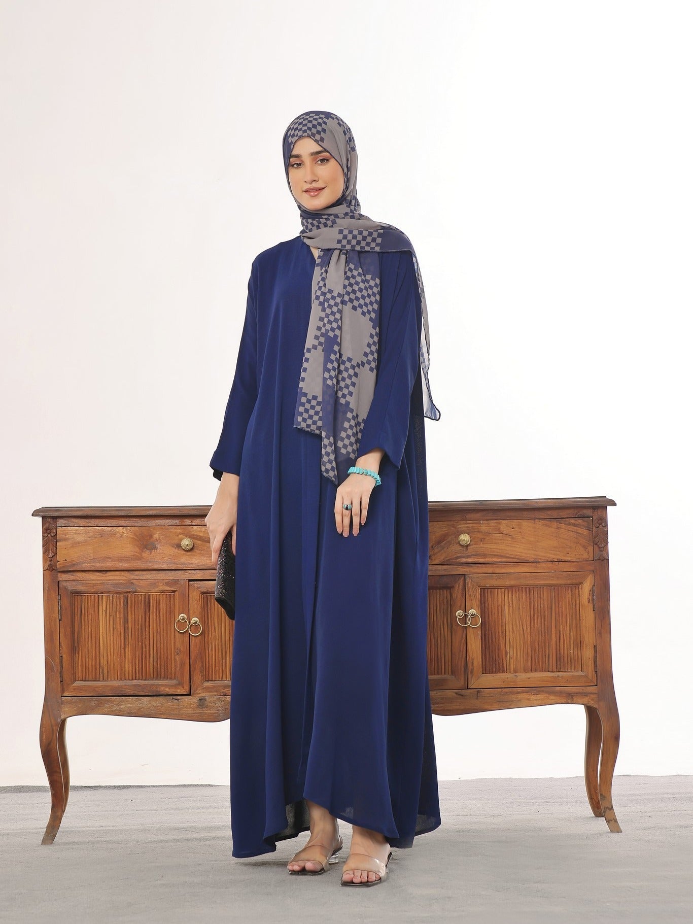 polyester Abaya in Blue