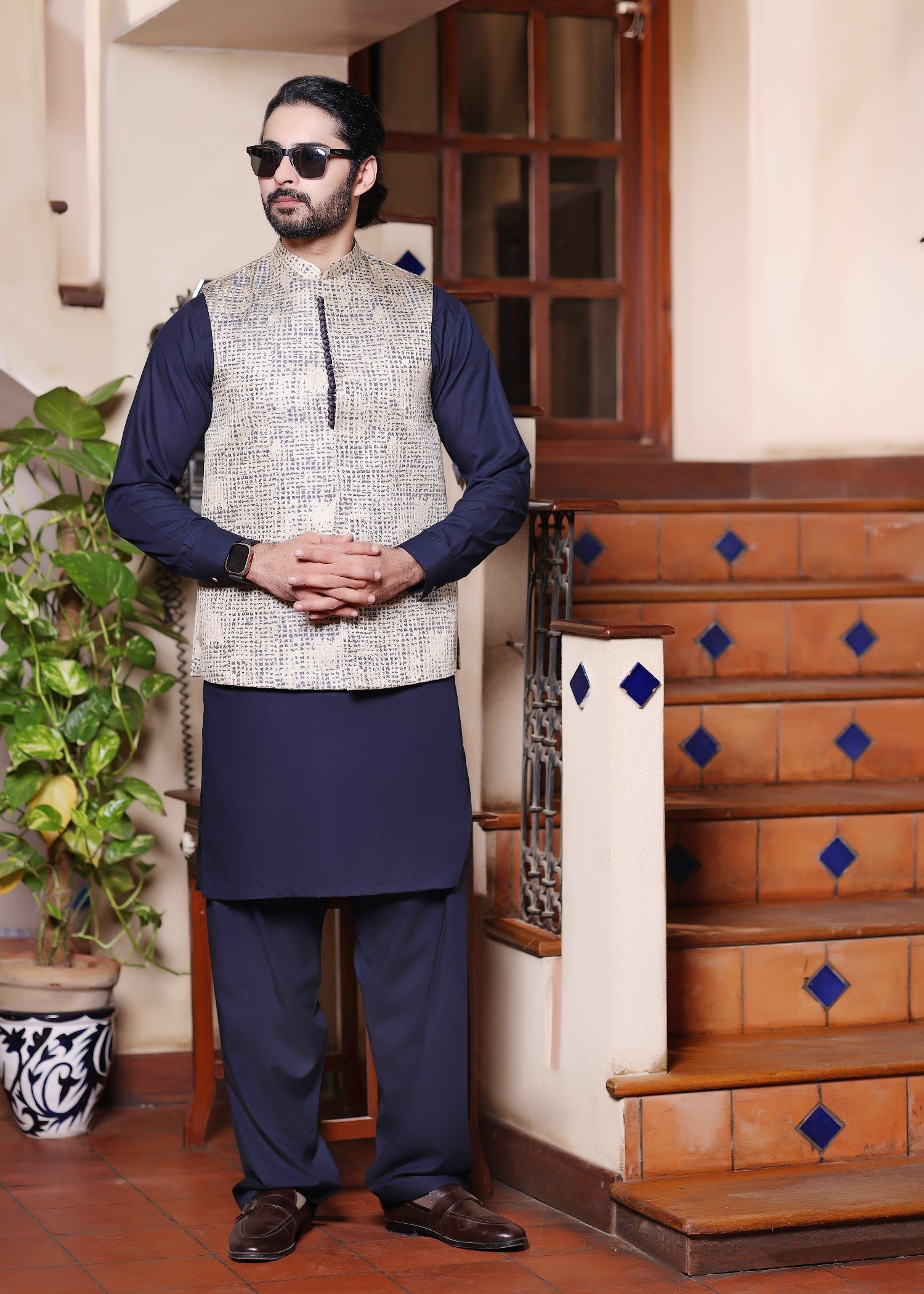 suiting Waistcoat in Blue, gold