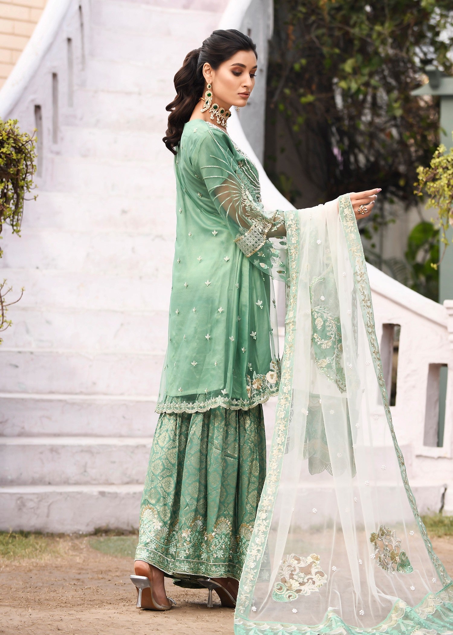 net Gharara in Green