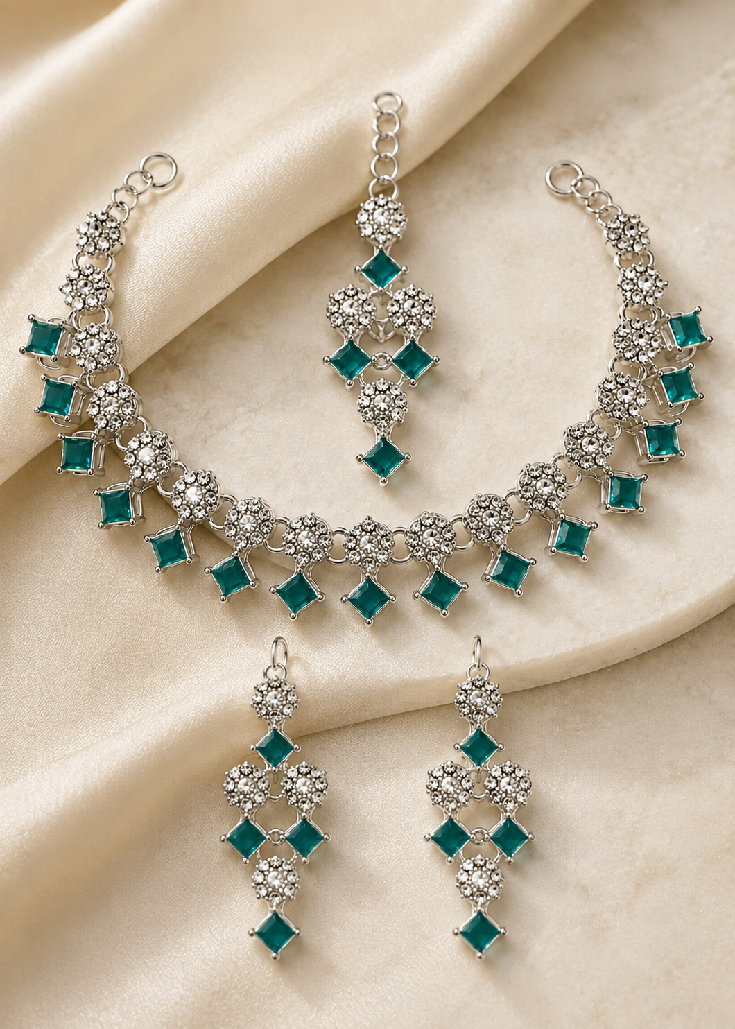 Jewelry Set in Bottle green Color by - Trendy Women Jewelry Set XIW7473