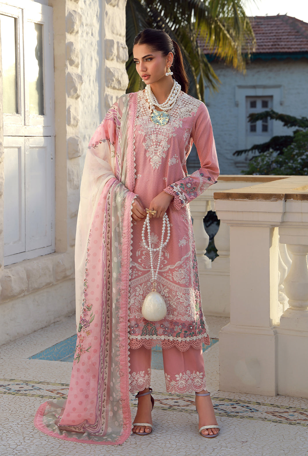 AJR Alif Signature Lawn – Sira