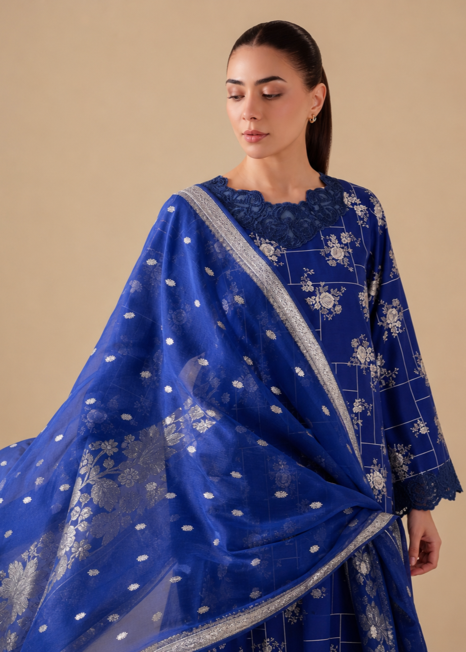 blended grip silk Kurta Set in Blue
