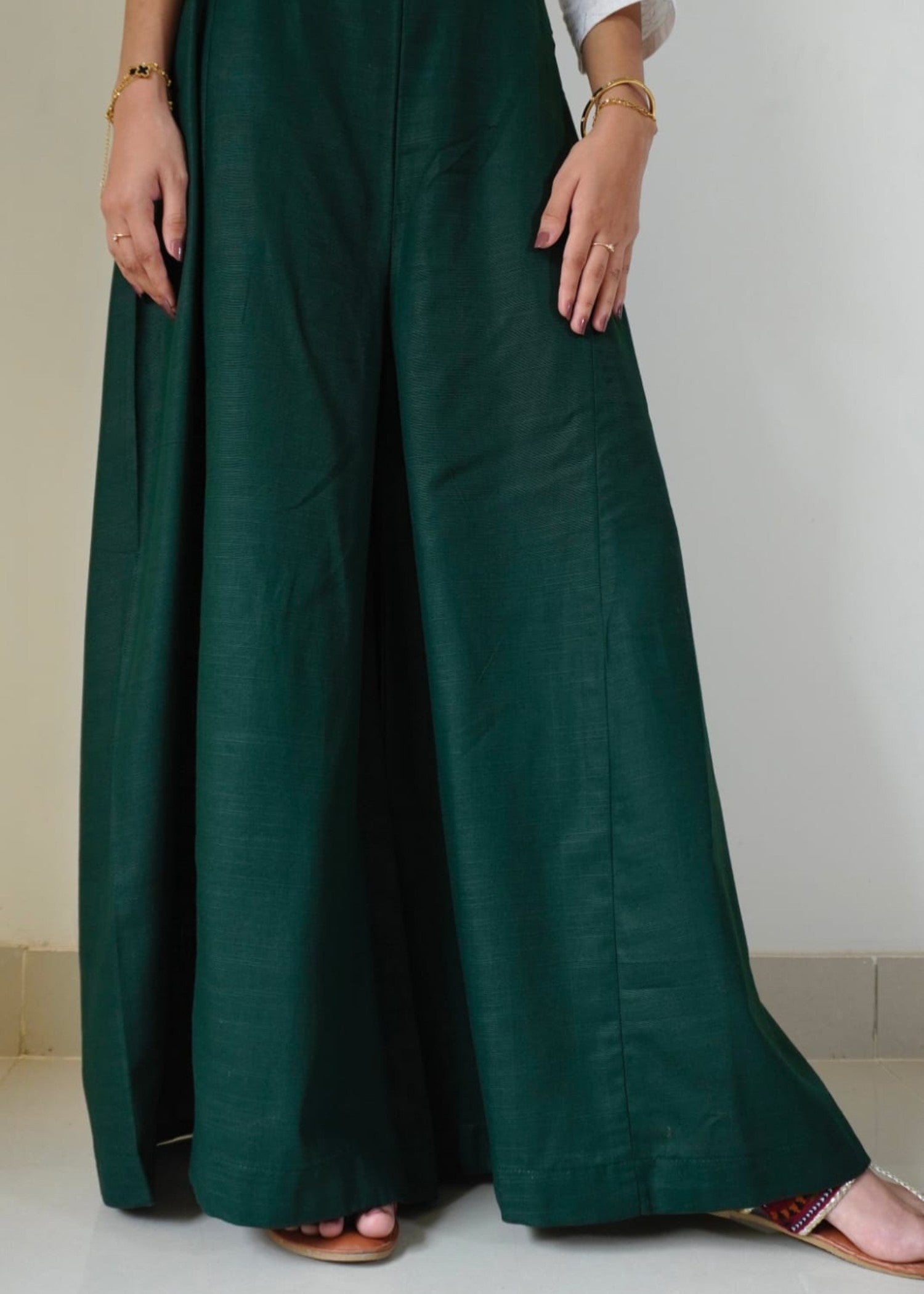 khaddar Trousers in Bottle green