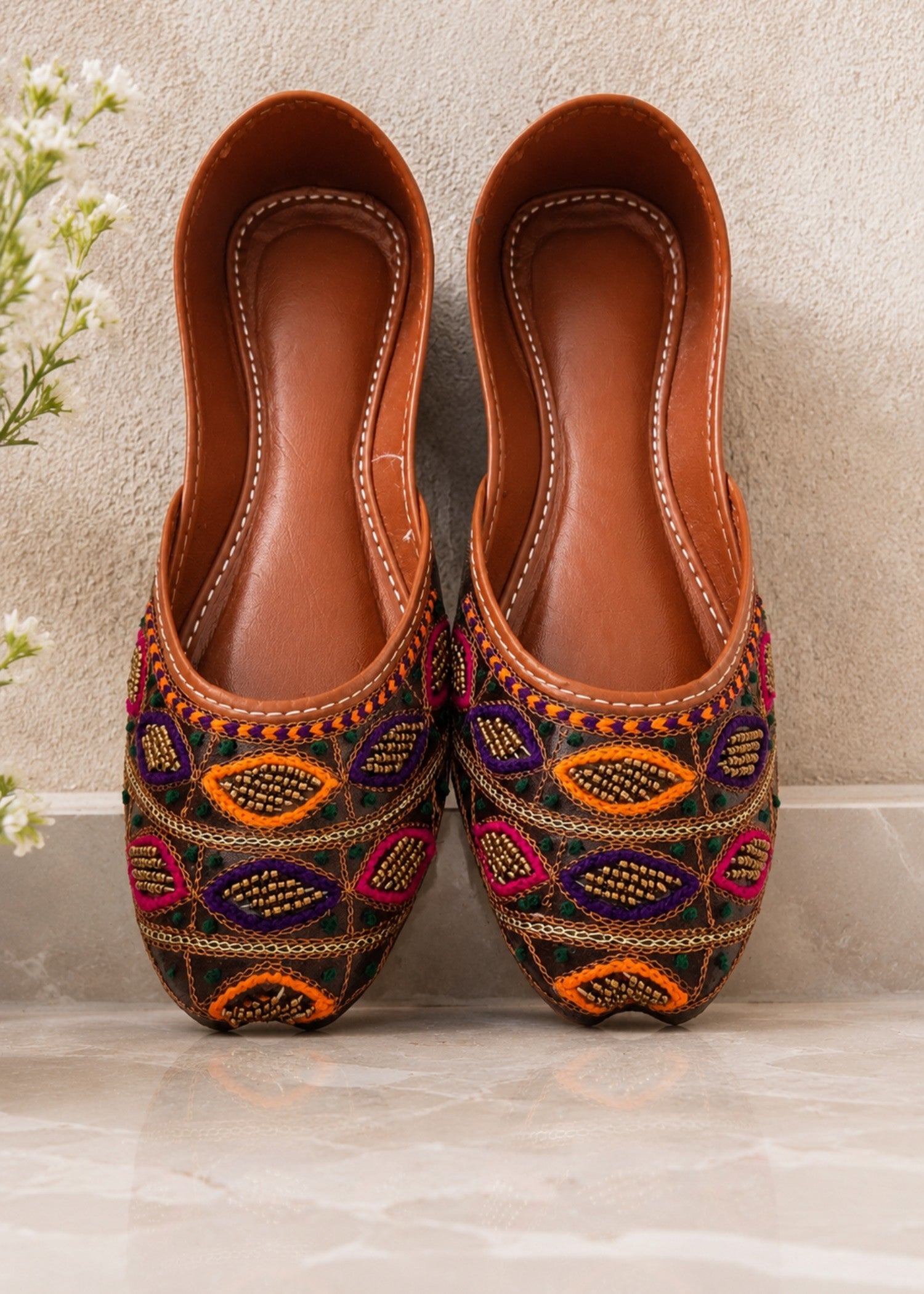 Khussa in Multi by - High Quality Women Khussa VIG0092