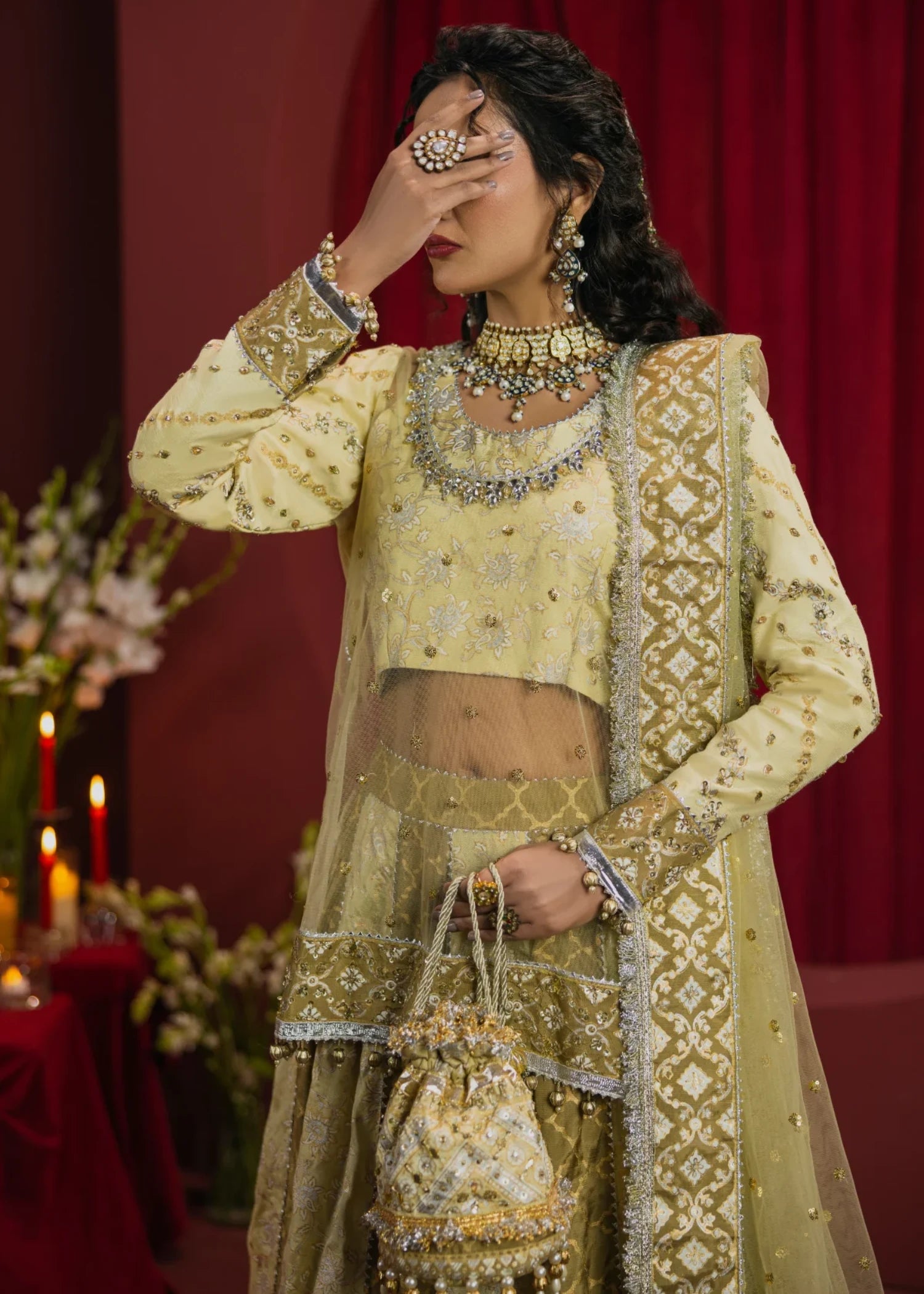 net Unstitched in Pale yellow