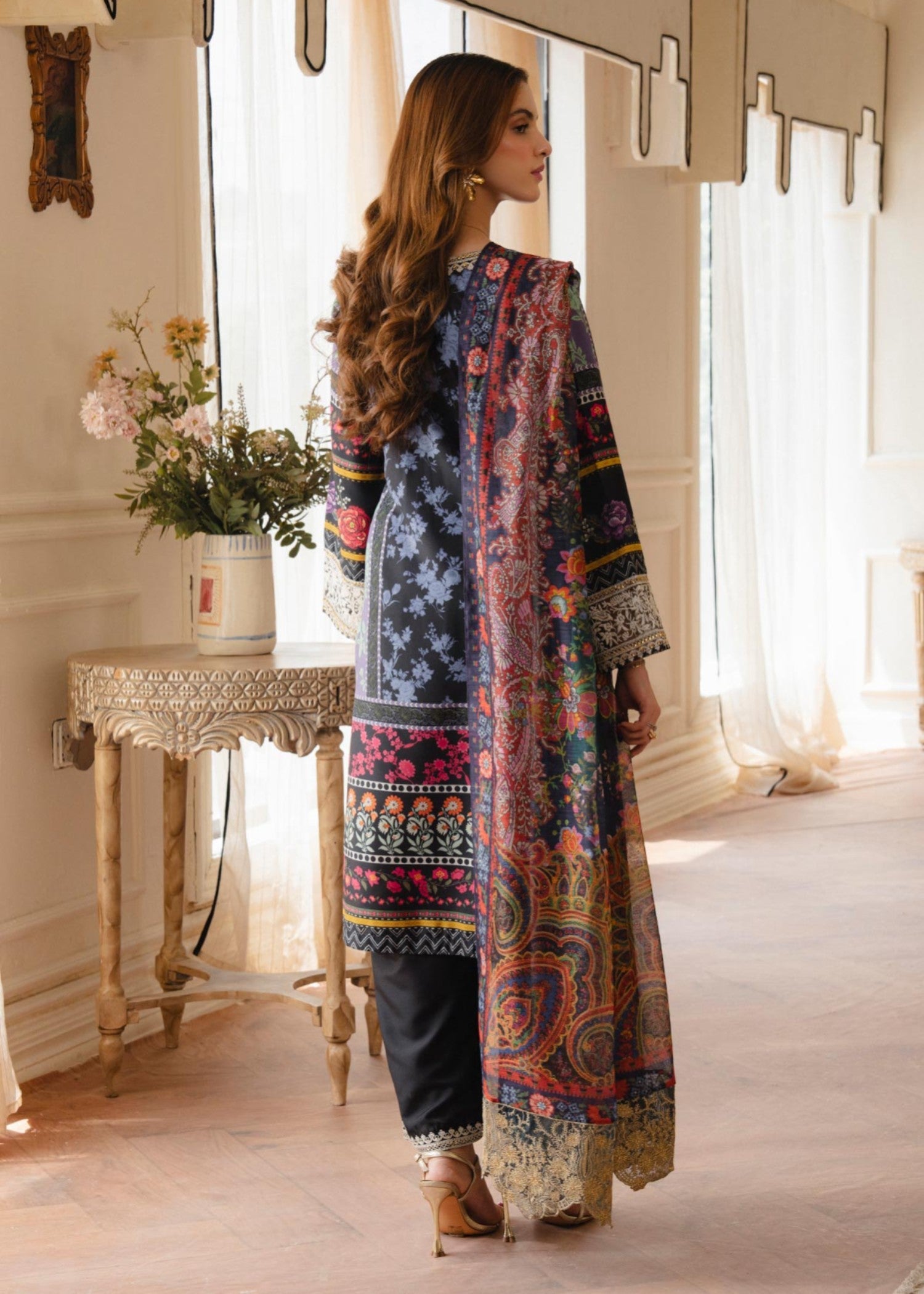 silk crepe Kurta Set in Black, midnight blue, maroon