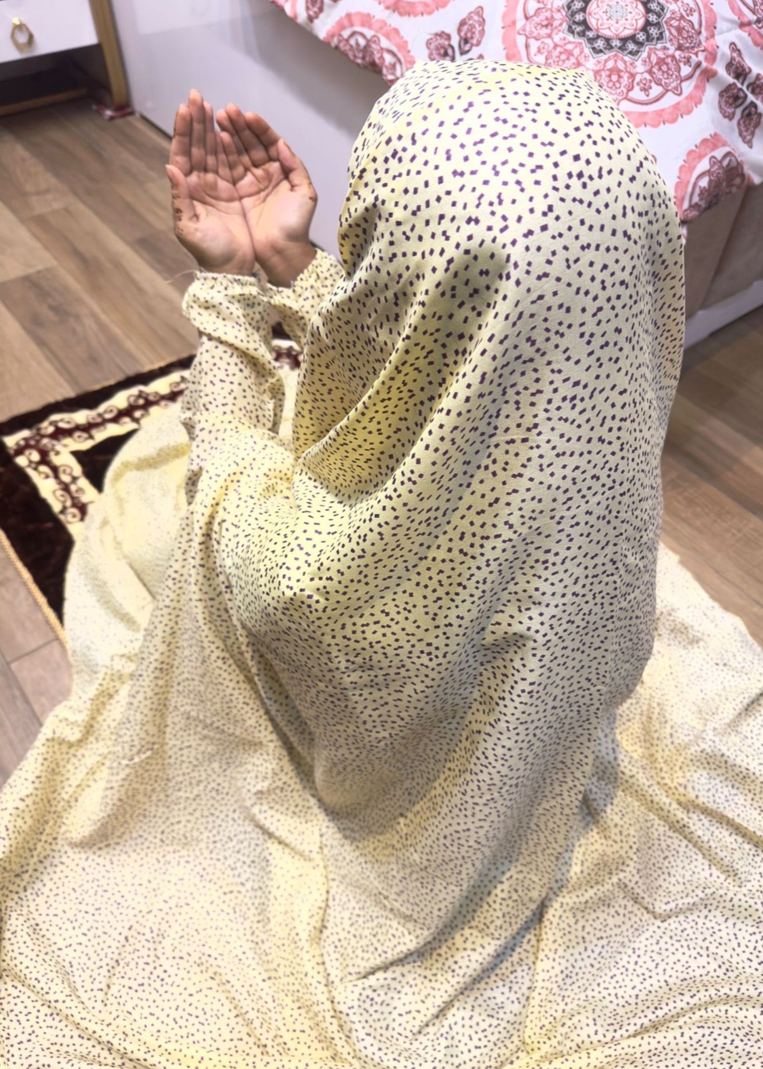 lawn Chaddar in Lemon