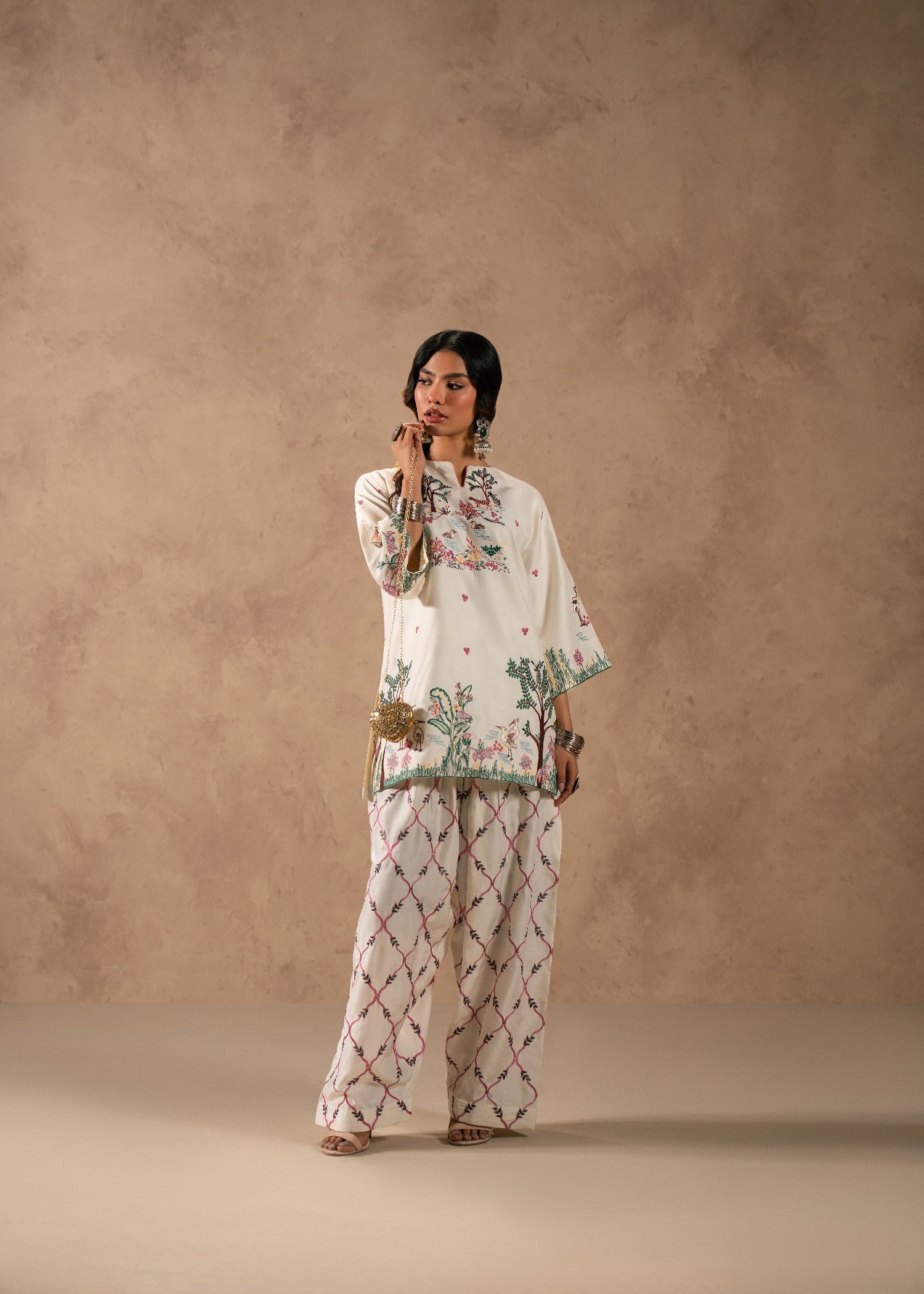 viscose thai silk Kurta Set in Off-white
