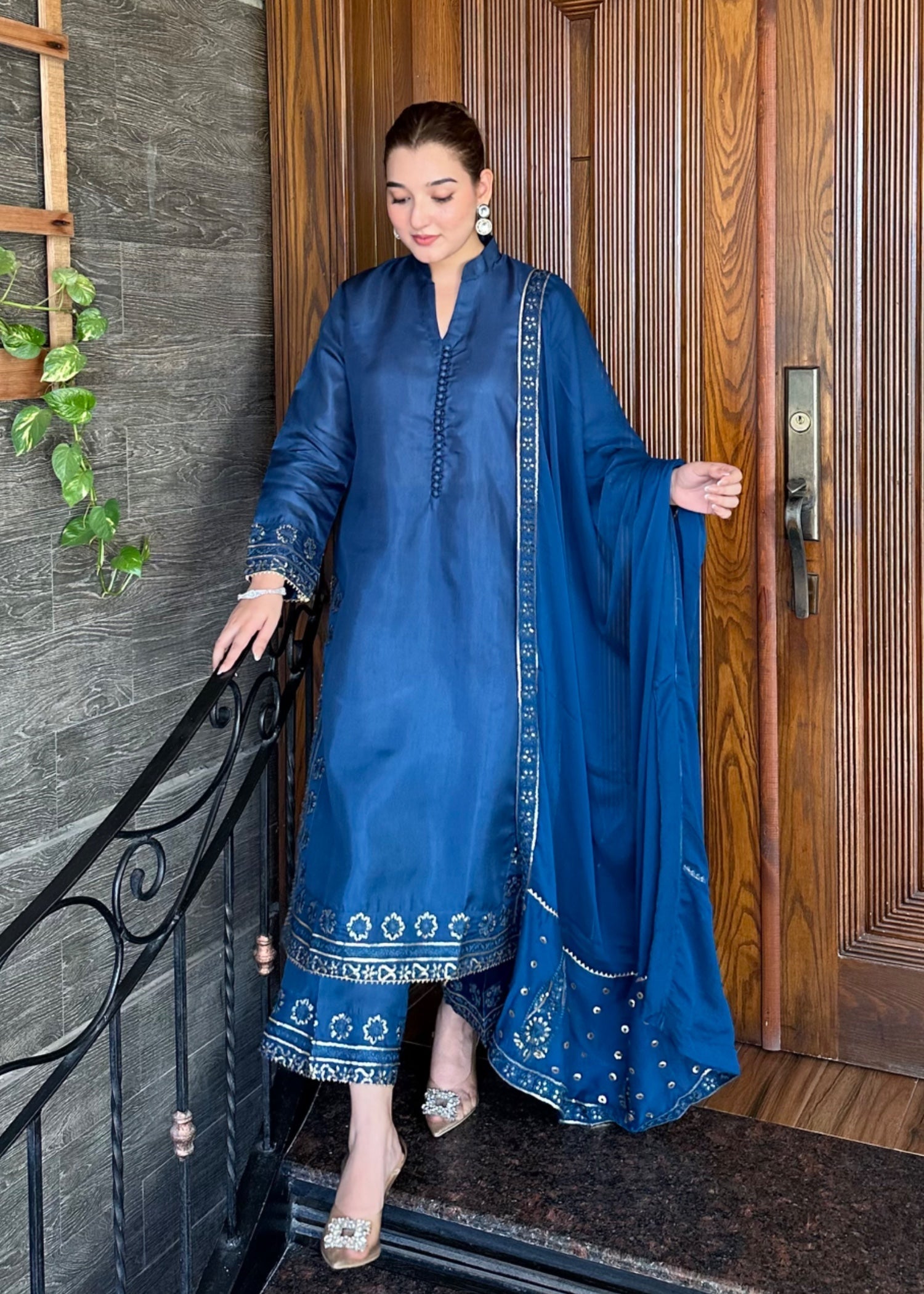kattan silk Kurta Set in Cobalt blue