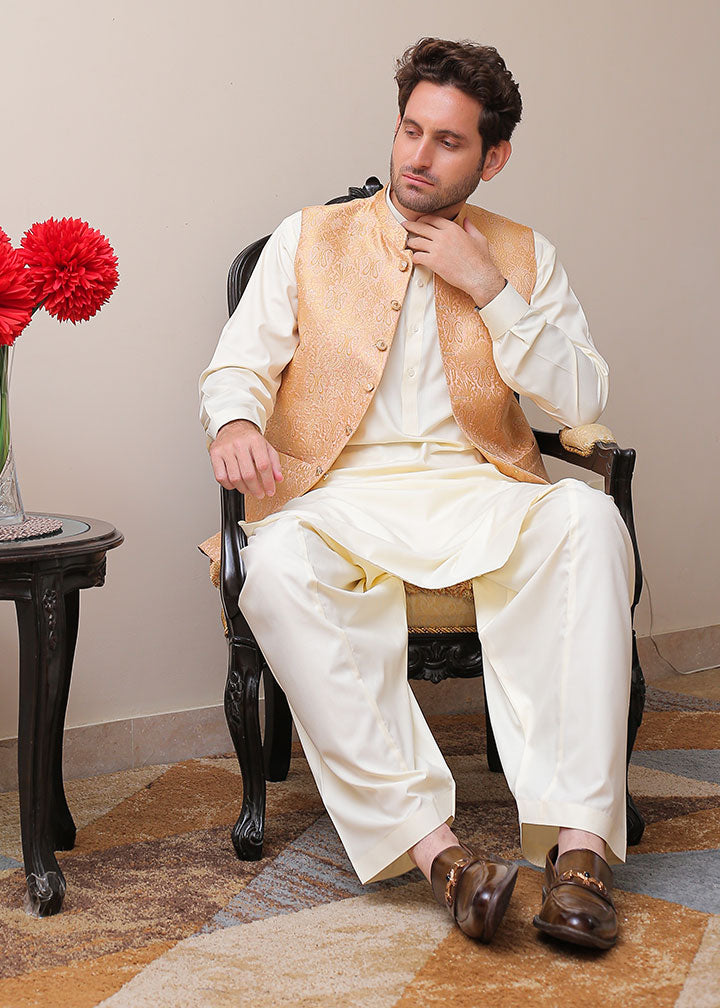 banarsi silk Waistcoat in Peach pink