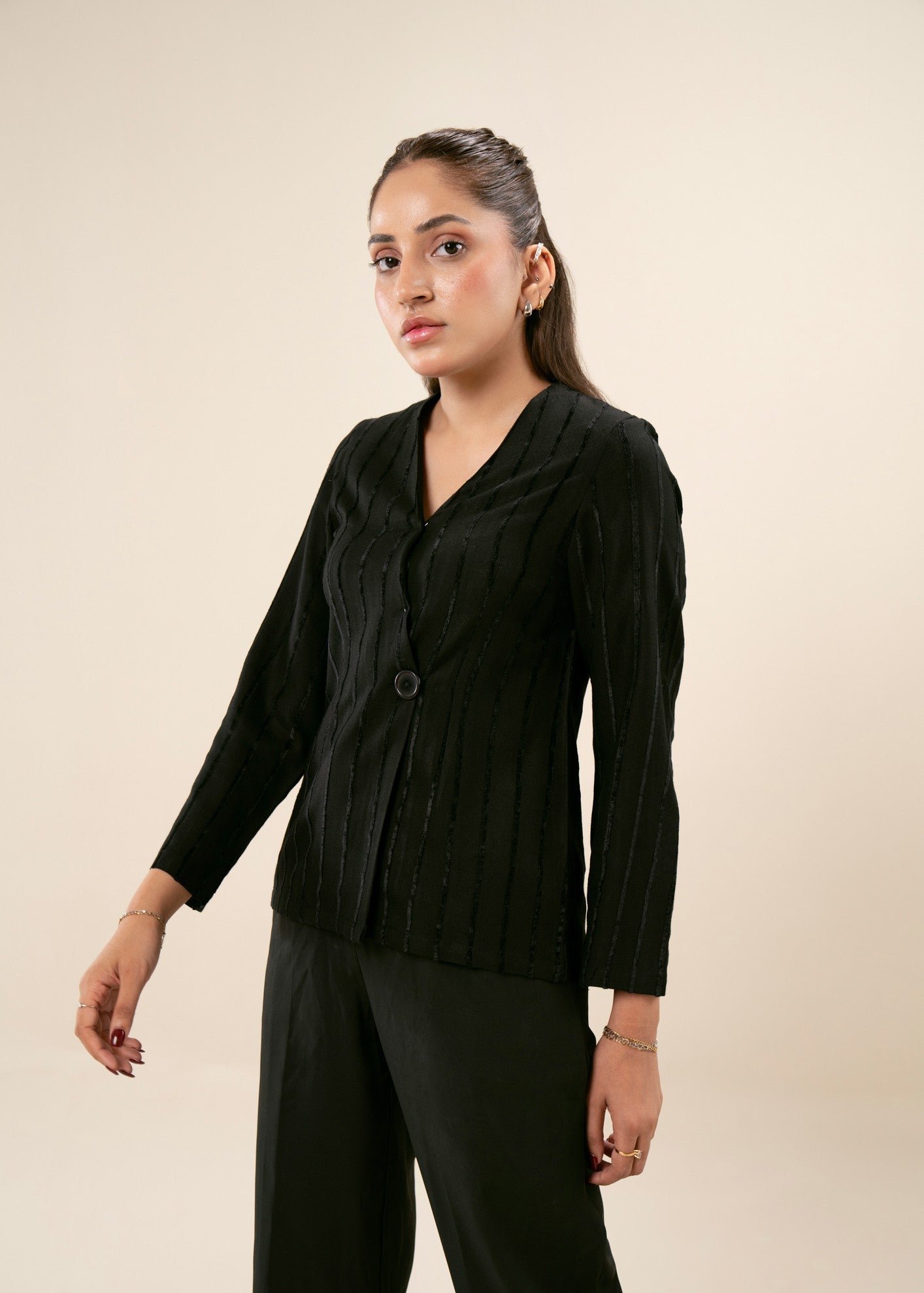 crepe Top in Black