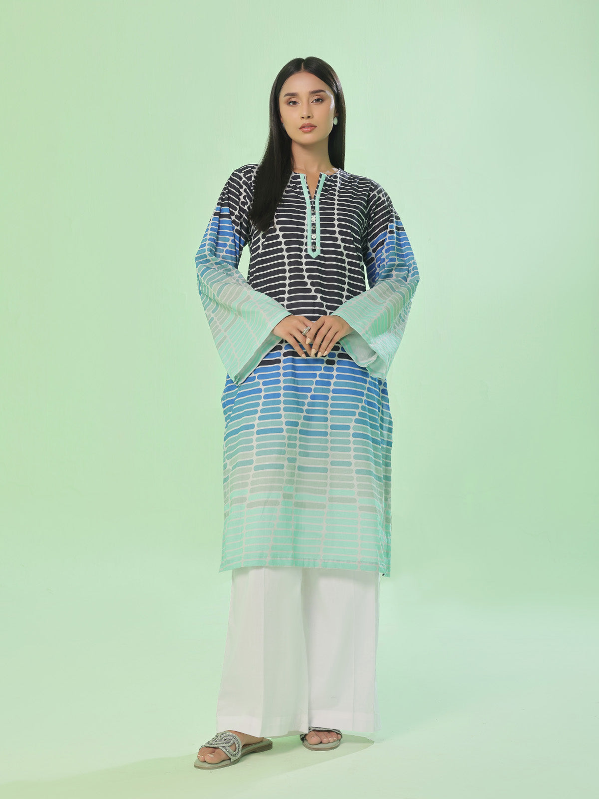 zari lawn Unstitched in Multi