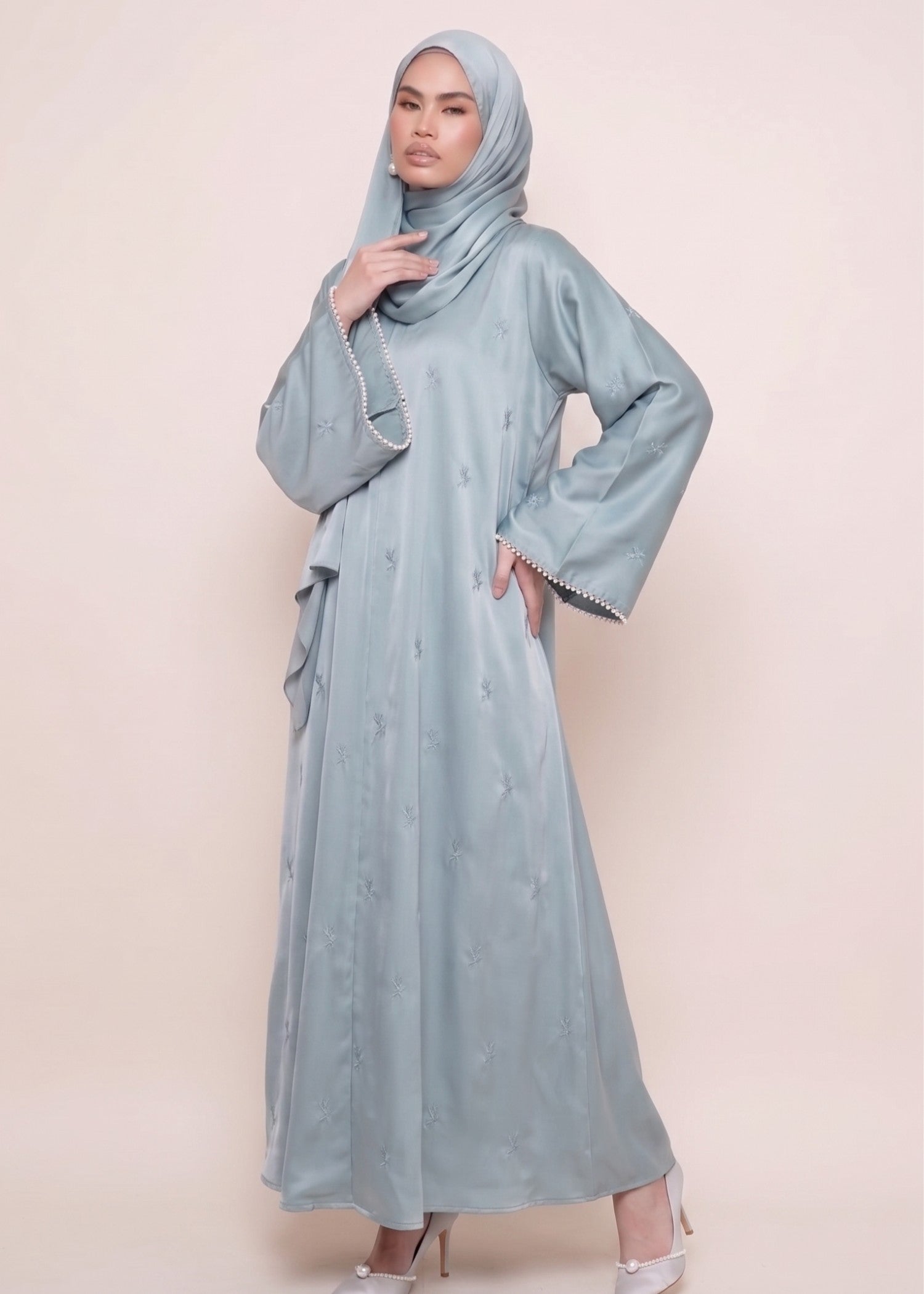 crinkle Abaya in Duck egg grey