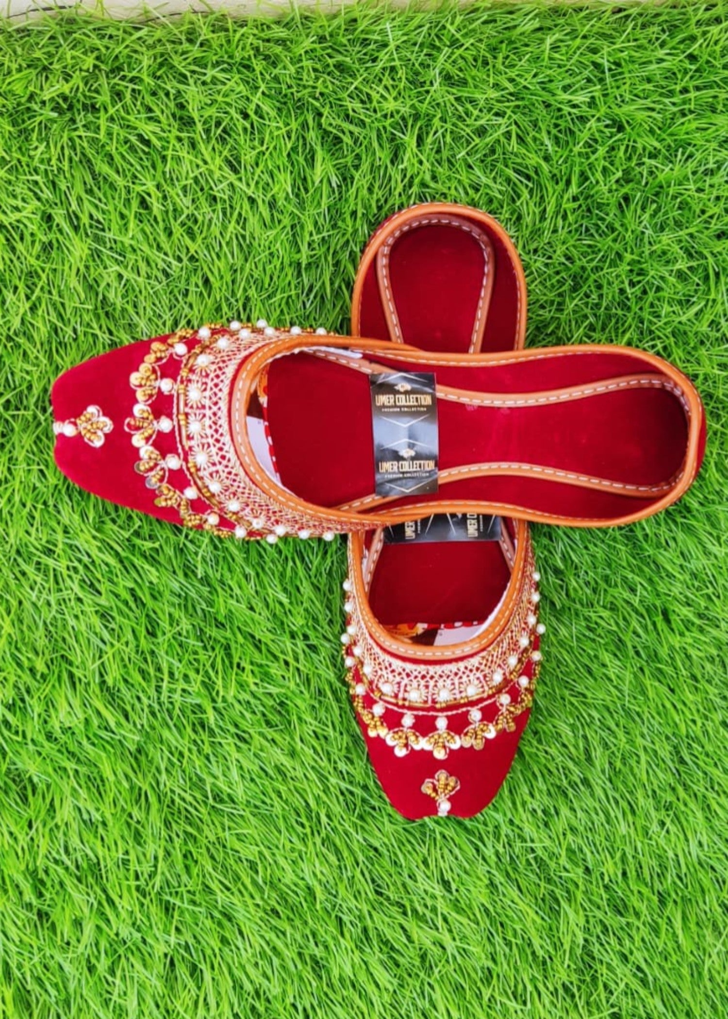 Khussa in Cardinal red by - High Quality Women Khussa BUG1151